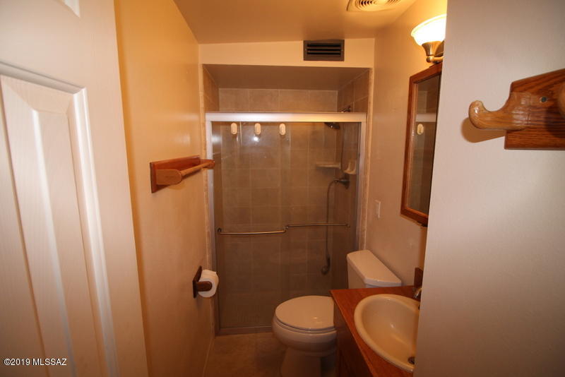 Carriage Hill NO. 3  Blk 1 - Residential Lease
