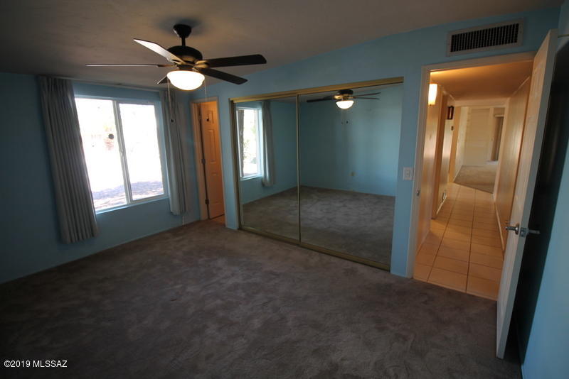 Carriage Hill NO. 3  Blk 1 - Residential Lease