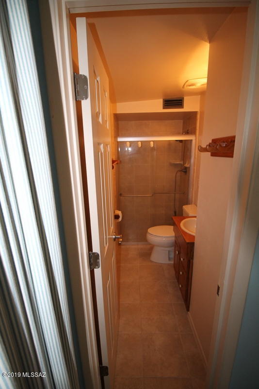 Carriage Hill NO. 3  Blk 1 - Residential Lease