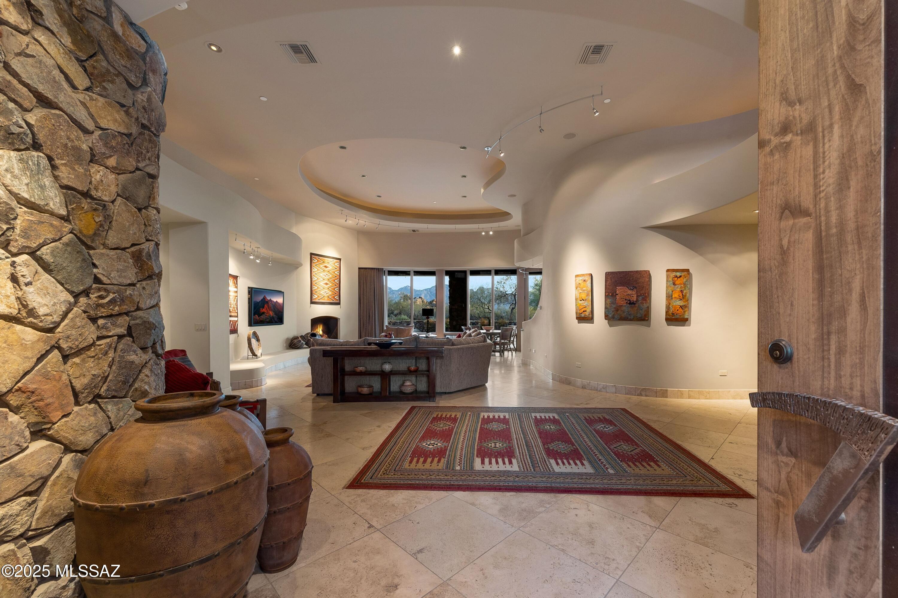 1222 W Tortolita Mountain Circle