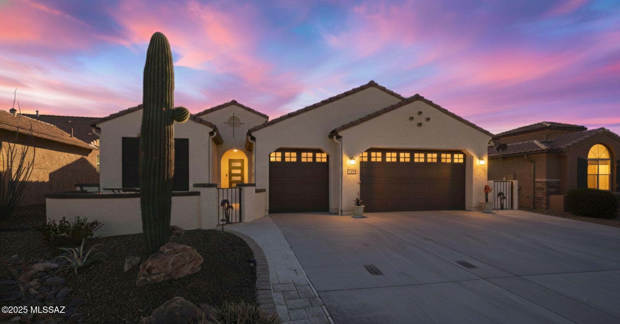 2504 E Josephine View Drive