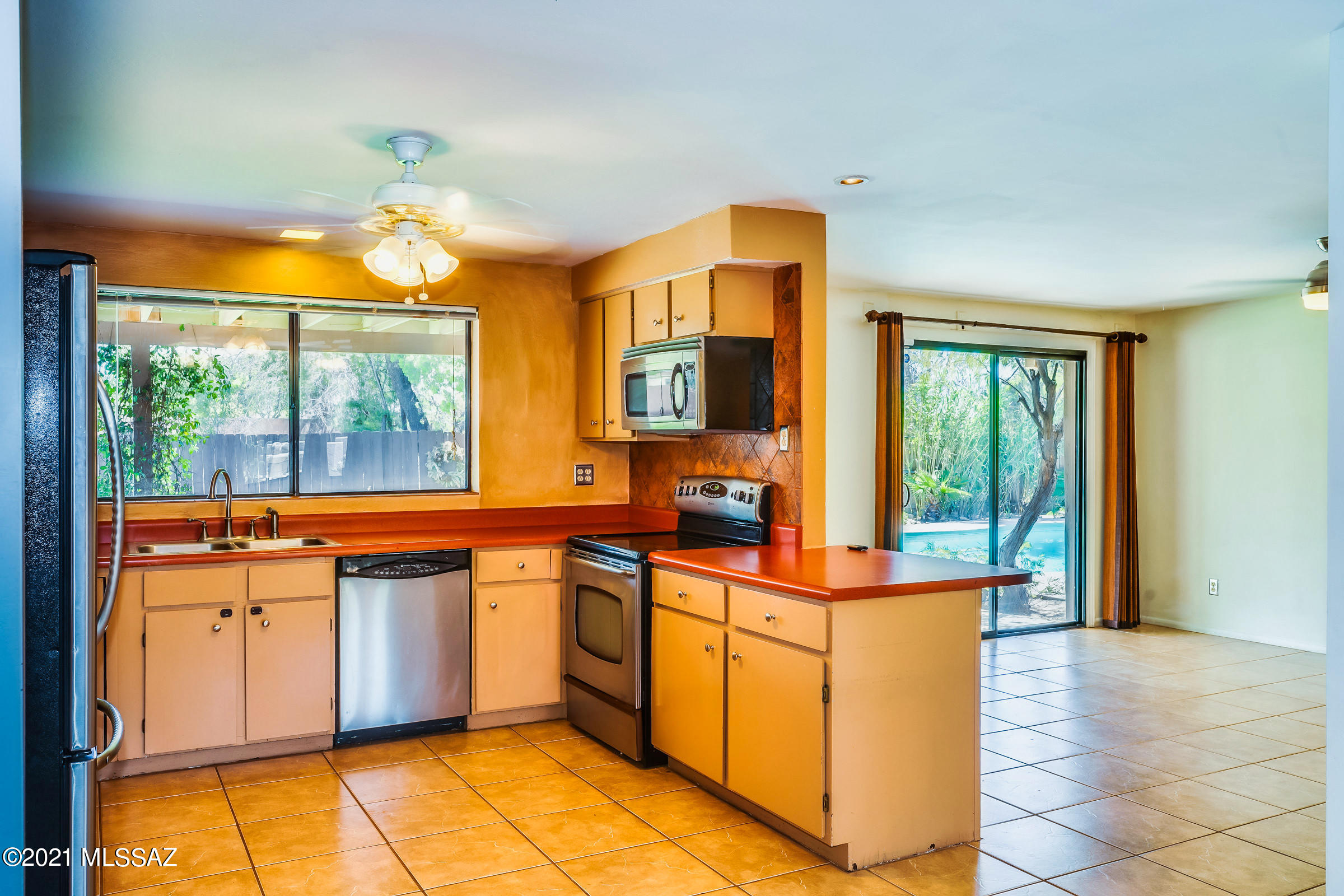 Sabino Vista South NO. 2  (1-93) - Residential