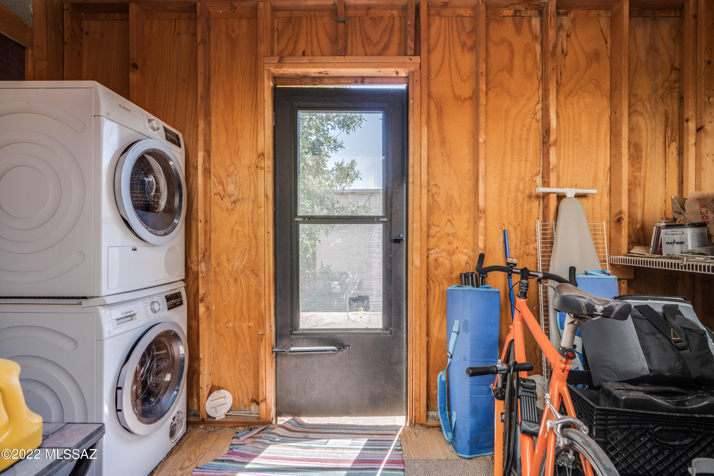 Unsubdivided - Residential Income