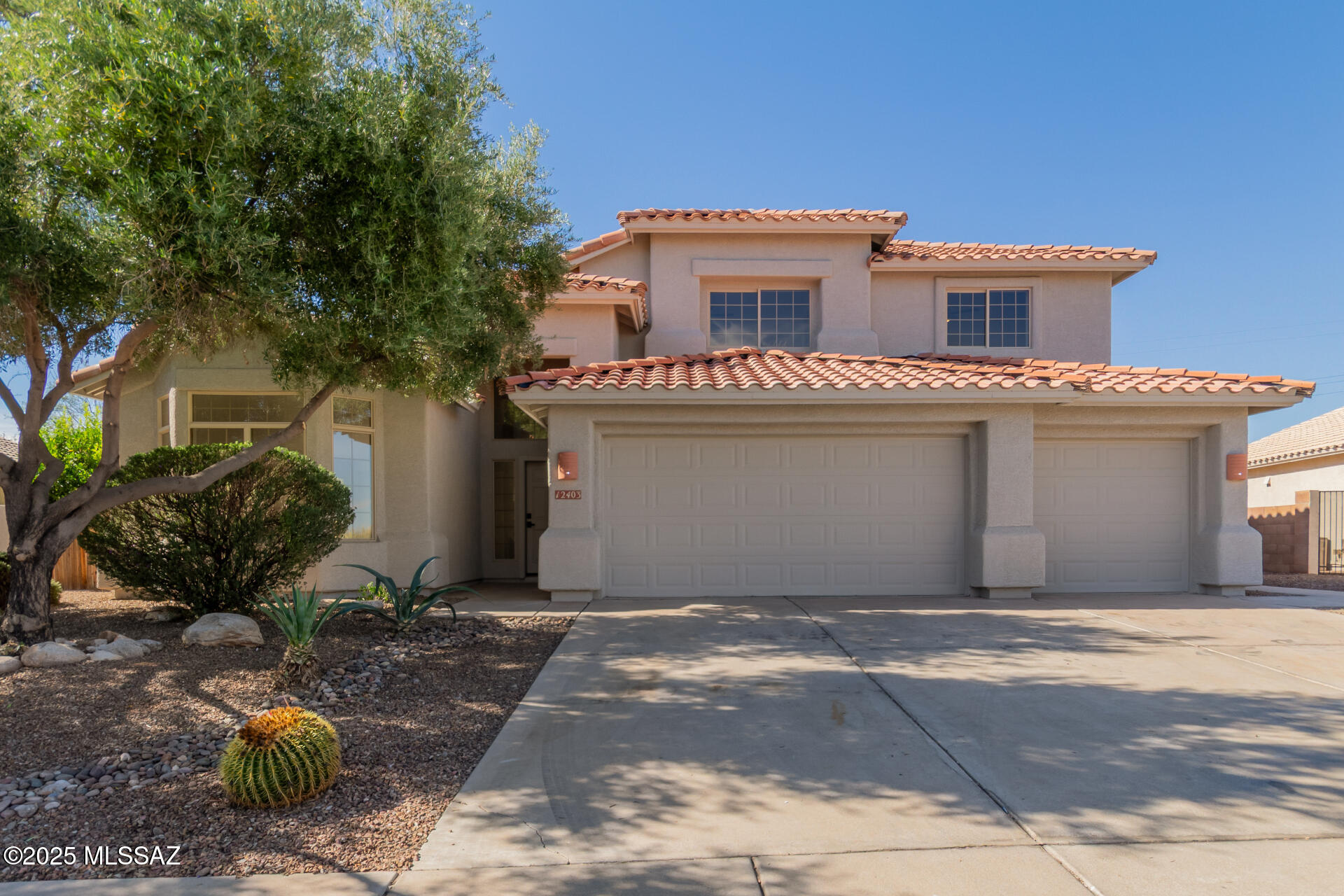 12403 N Echo Valley Drive