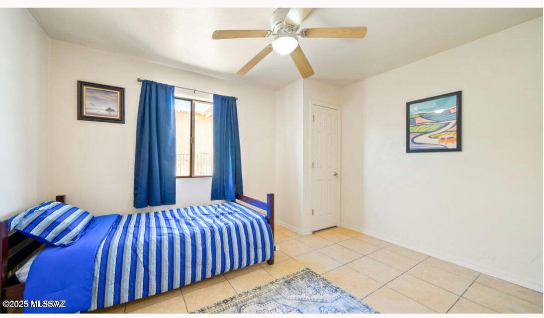 1432 S Curtis Avenue