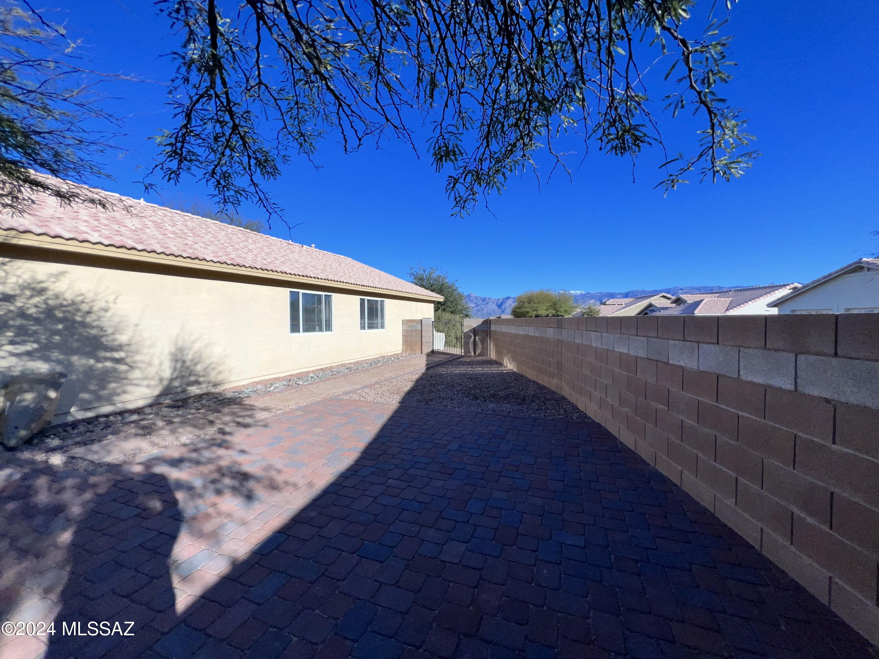 Hidden Vista (1-147) - Residential Lease