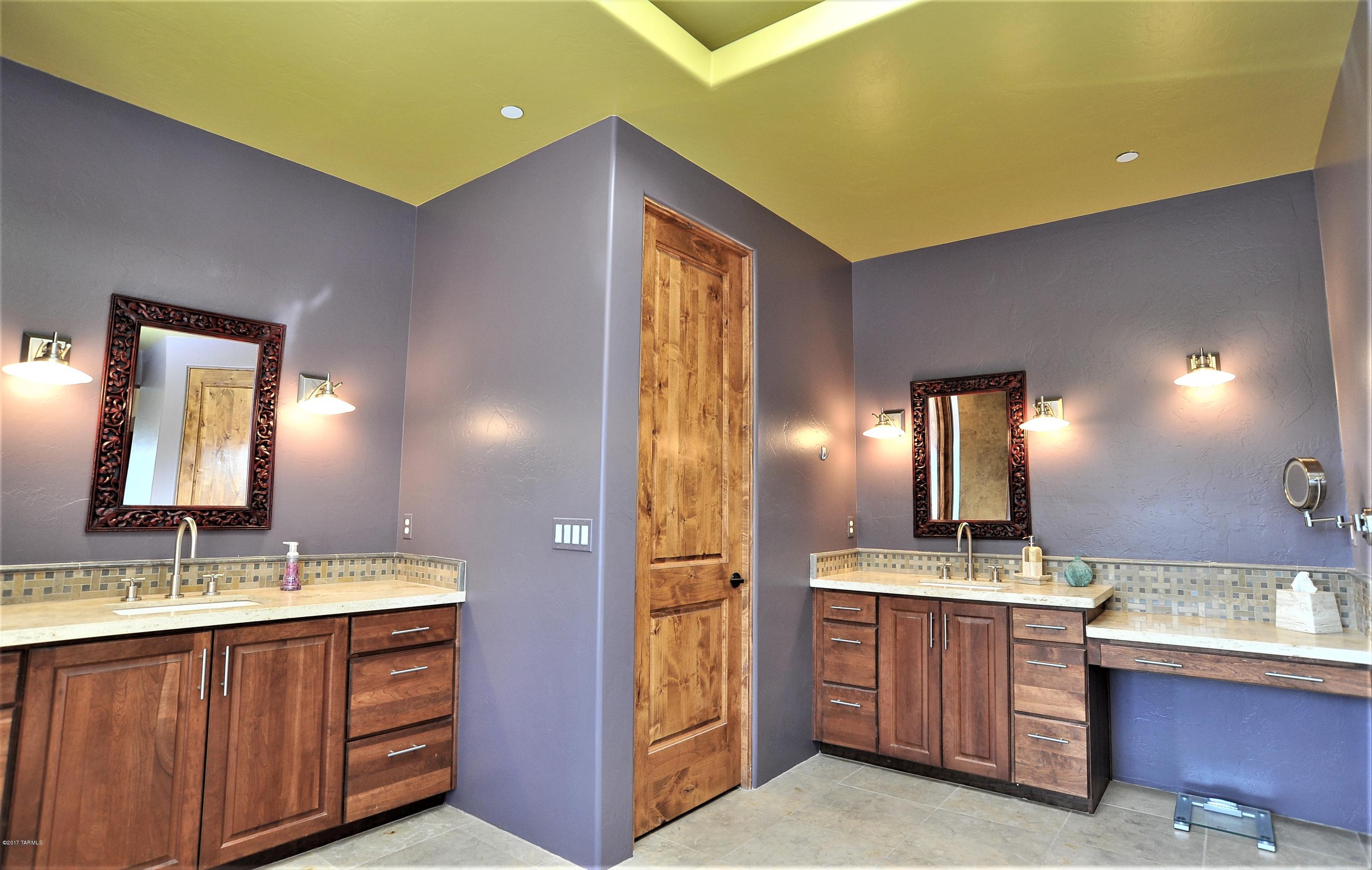 Coyote Creek (1-395) - Residential