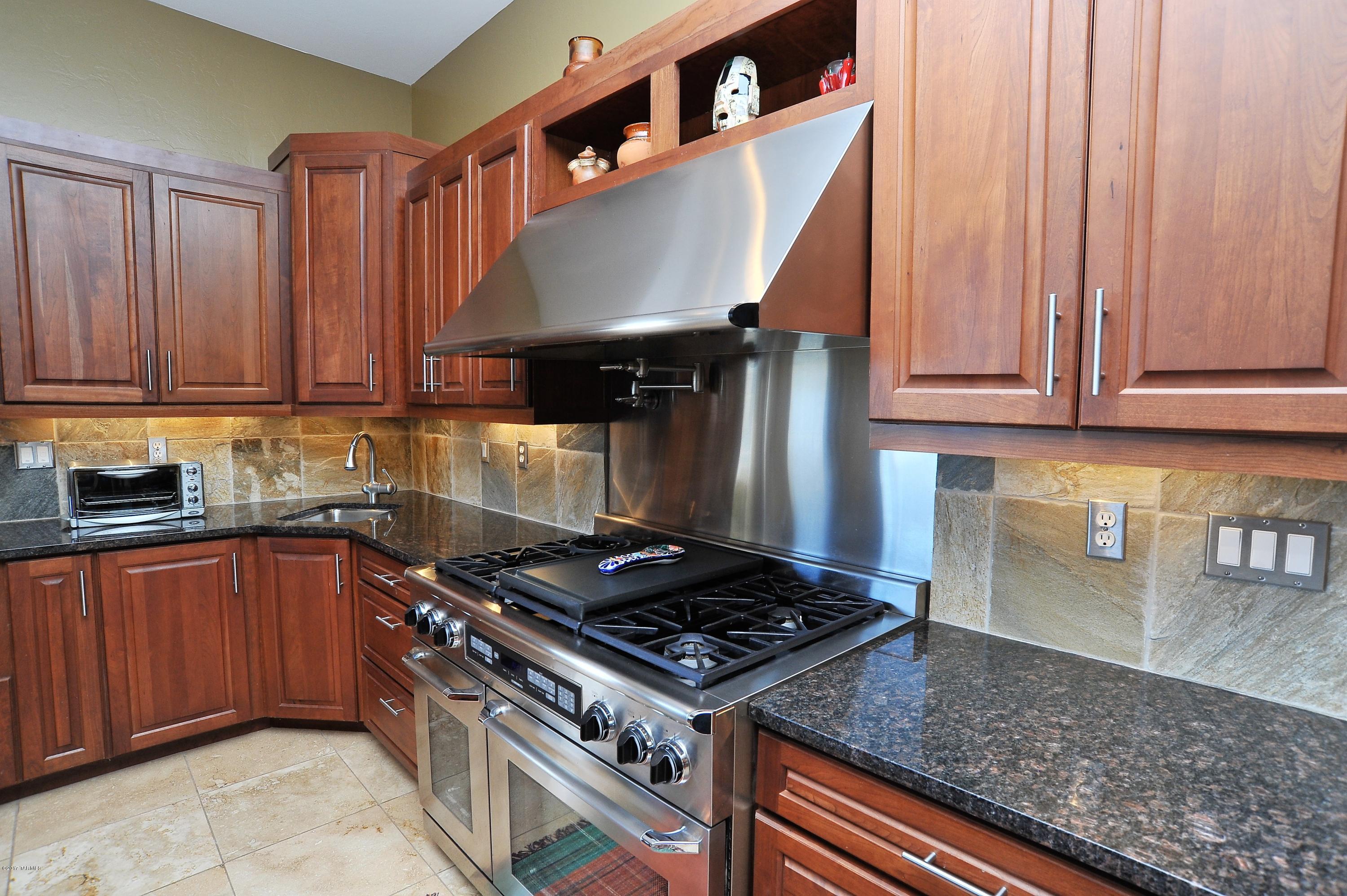 Coyote Creek (1-395) - Residential