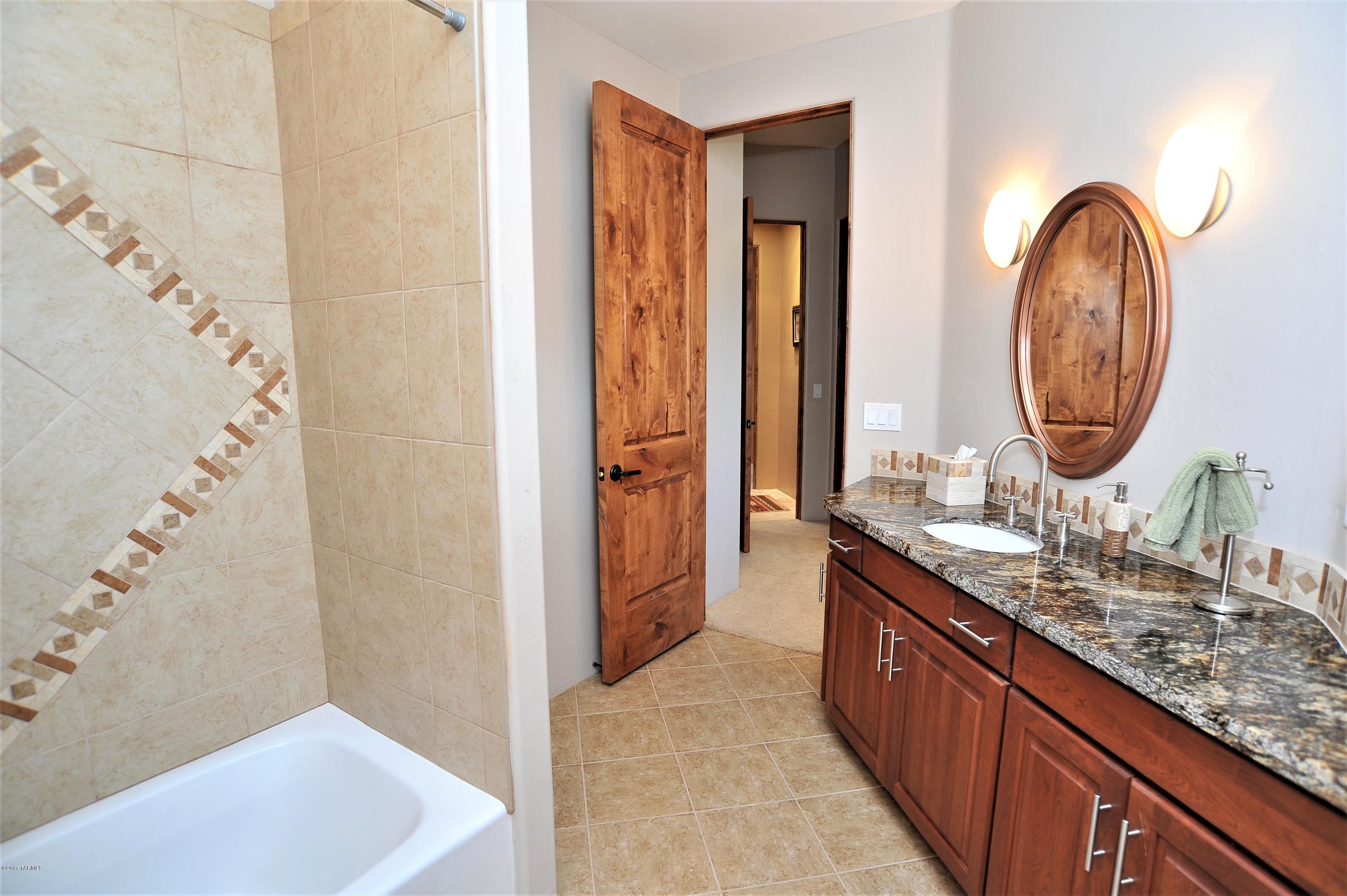 Coyote Creek (1-395) - Residential