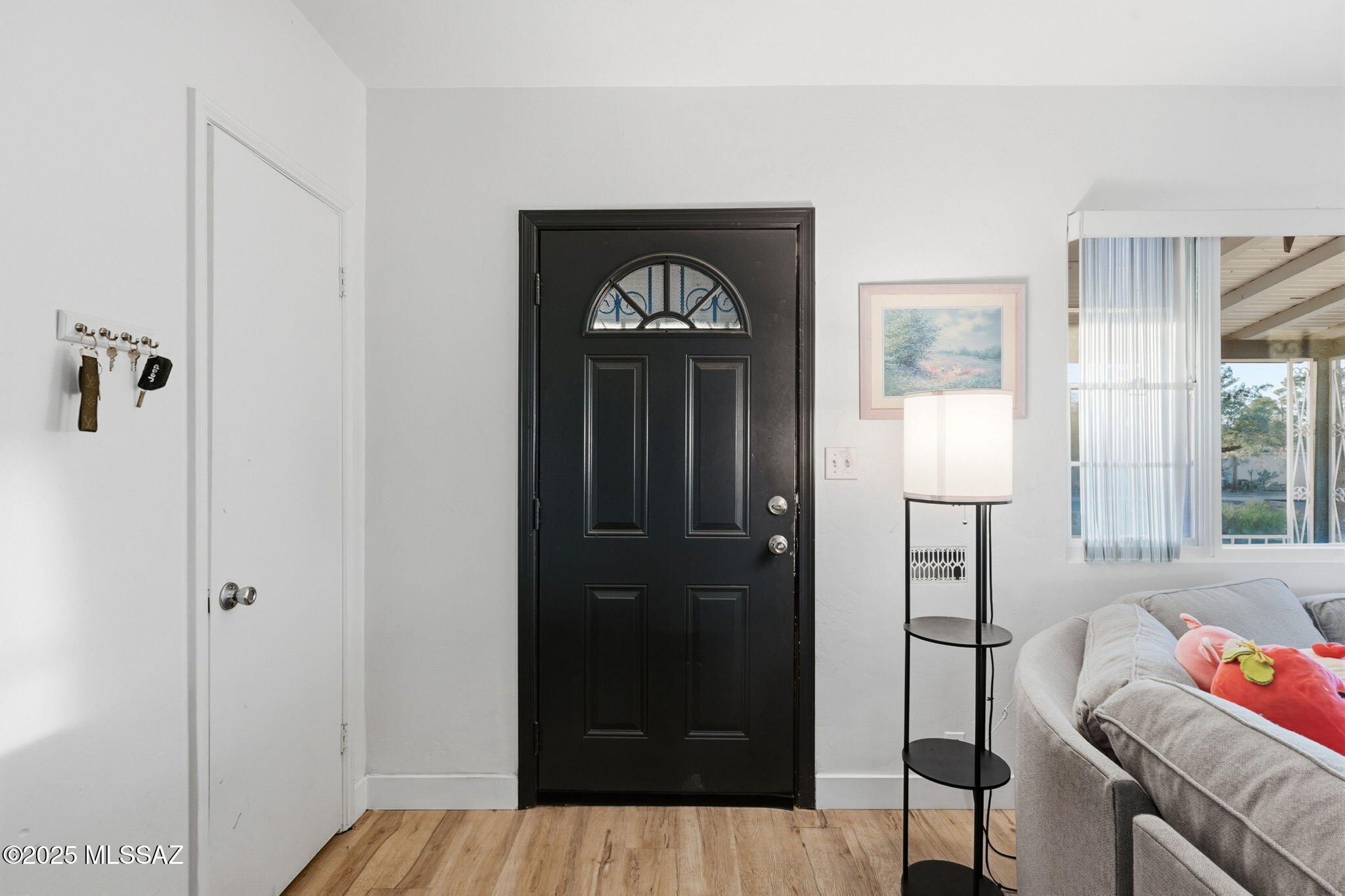 2050 N Campbell Avenue