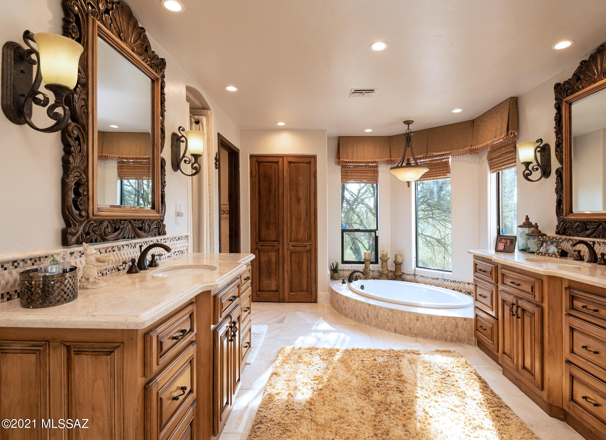 Catalina Foothills Estates NO. 10 (179-193) - Residential