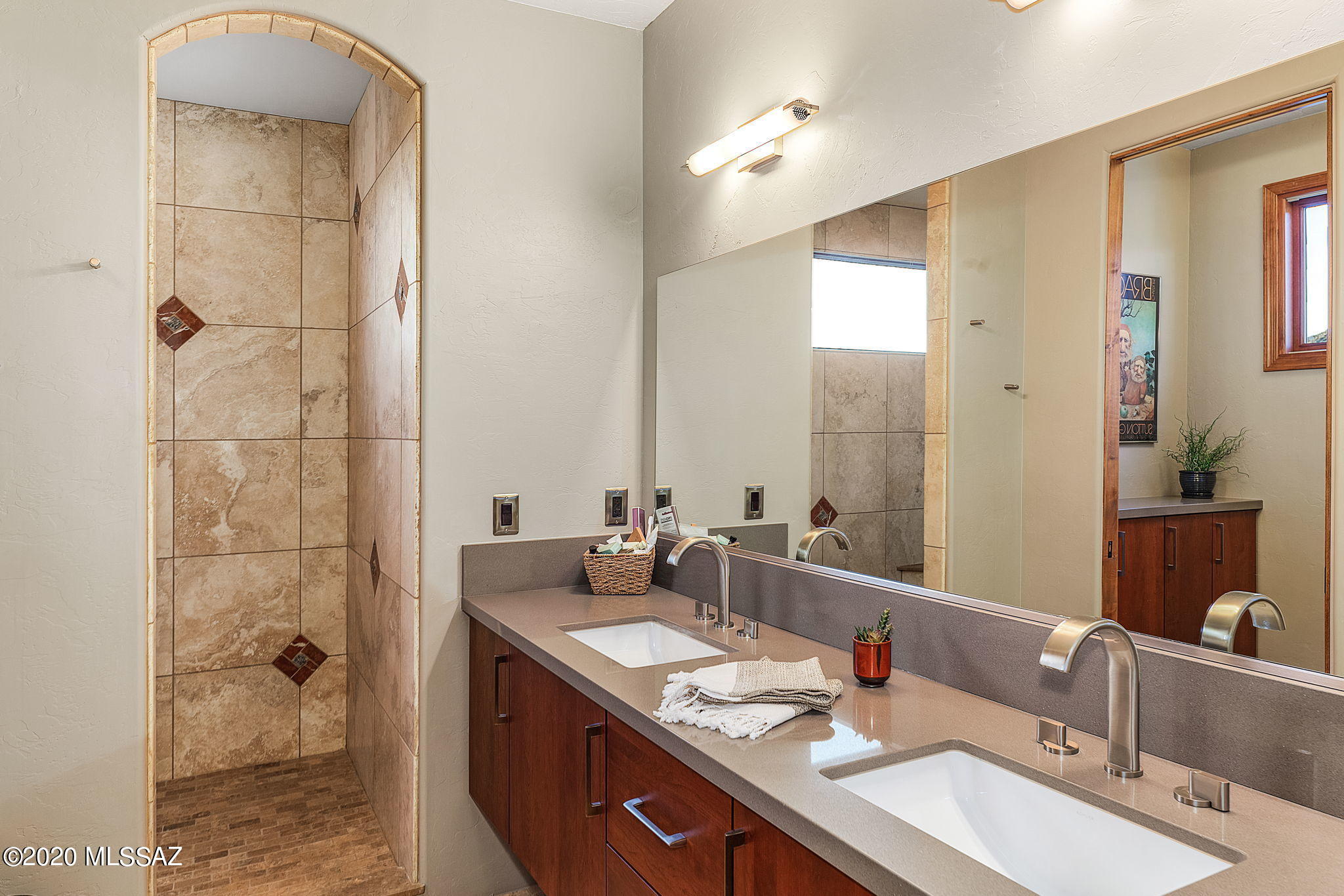 Canyon Pass III At Dove Mountain (111-181) - Residential