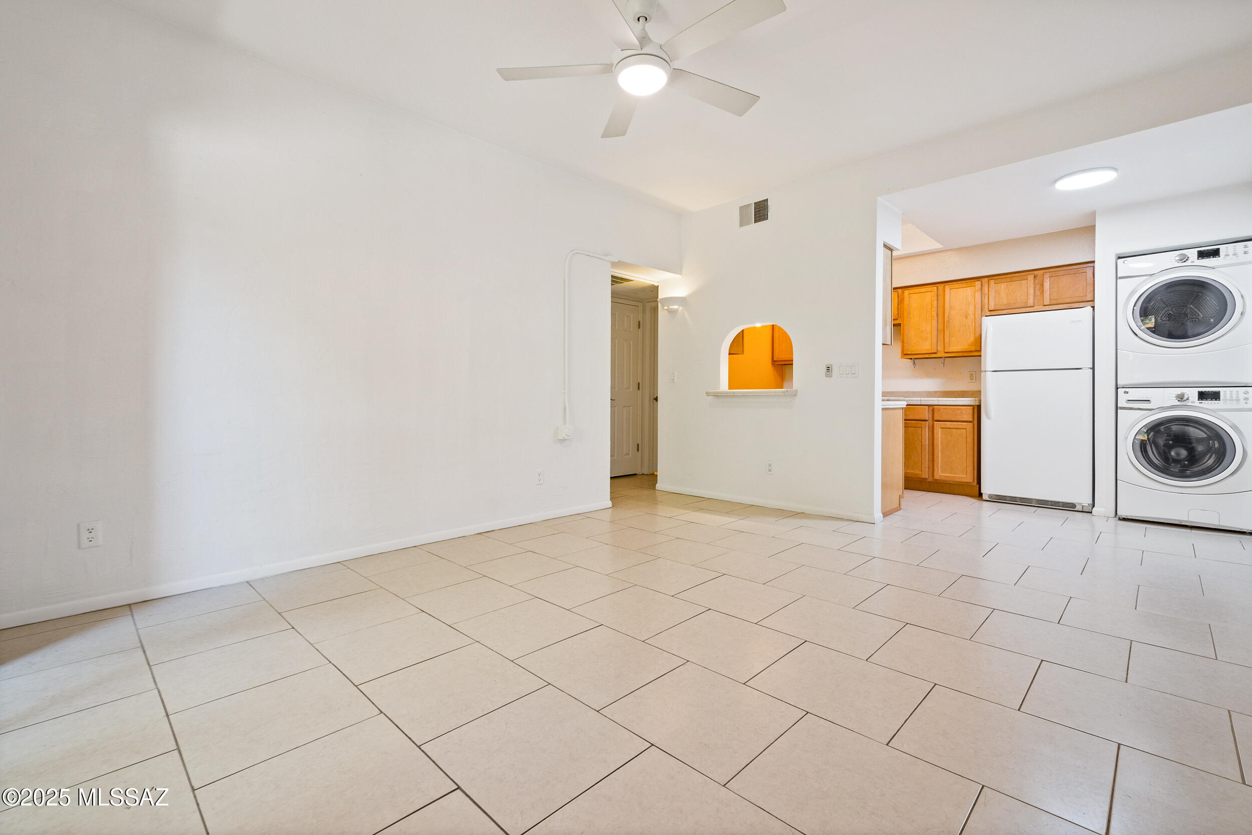 5750 N Camino Esplendora 116