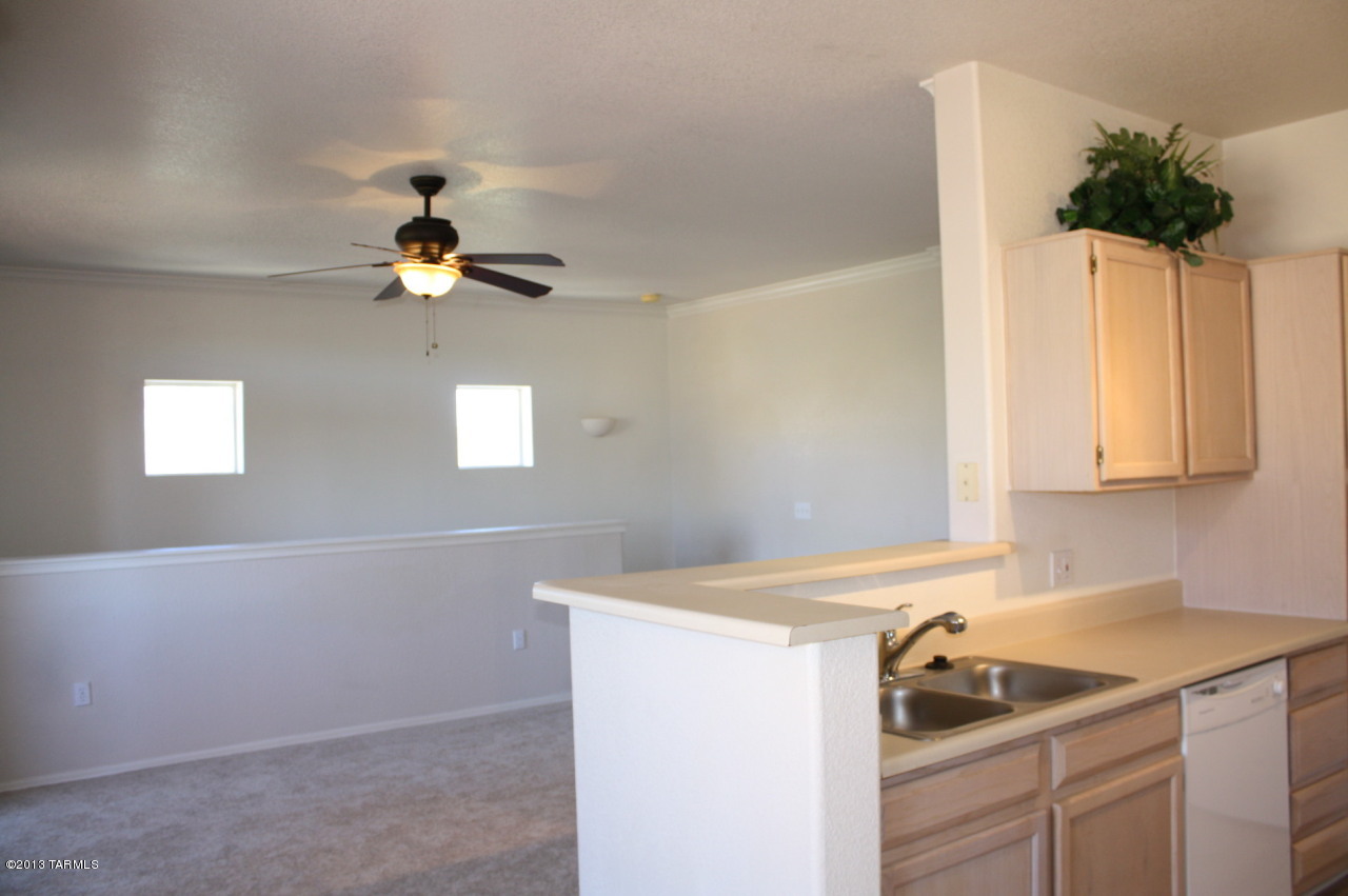 Pinnacle Canyon Condominium - Residential Lease