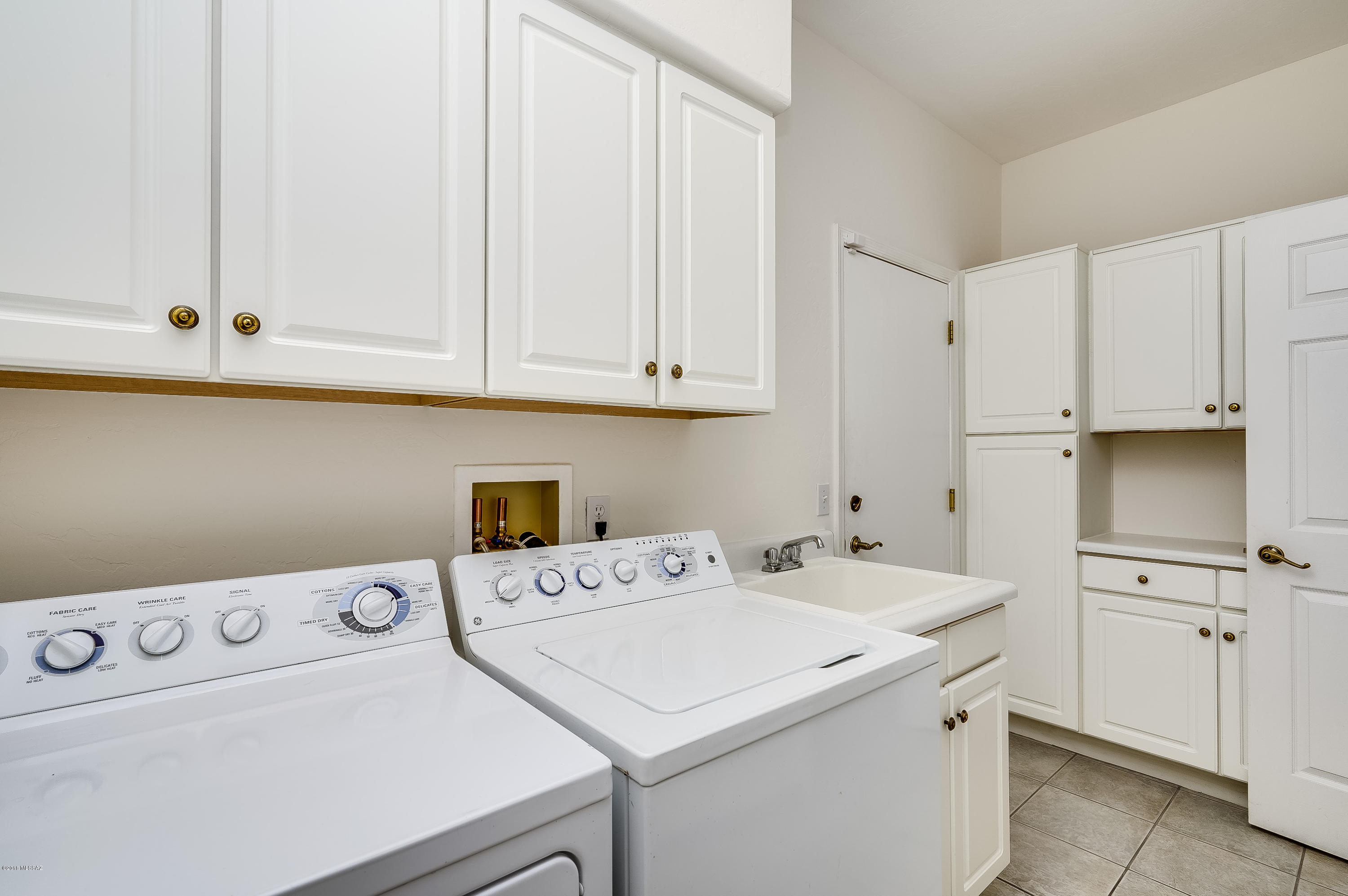 San Ignacio Heights(1-92) - Residential