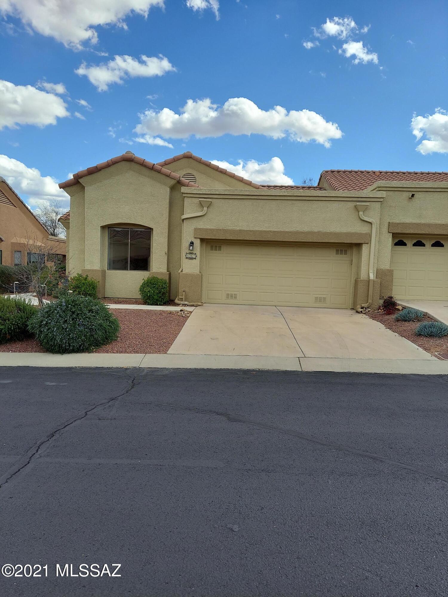 Las Campanas Village (1-111) - Residential