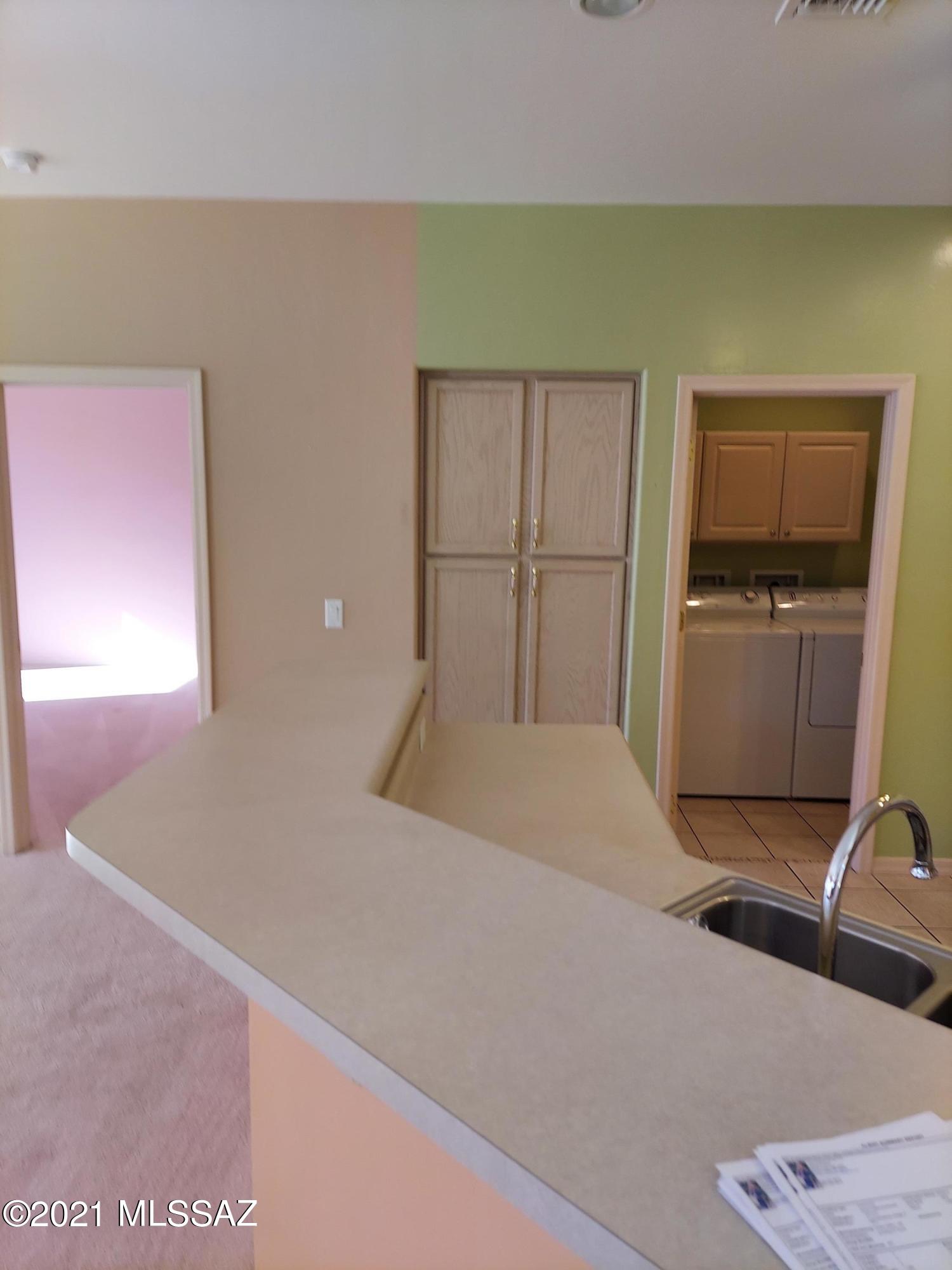 Las Campanas Village (1-111) - Residential