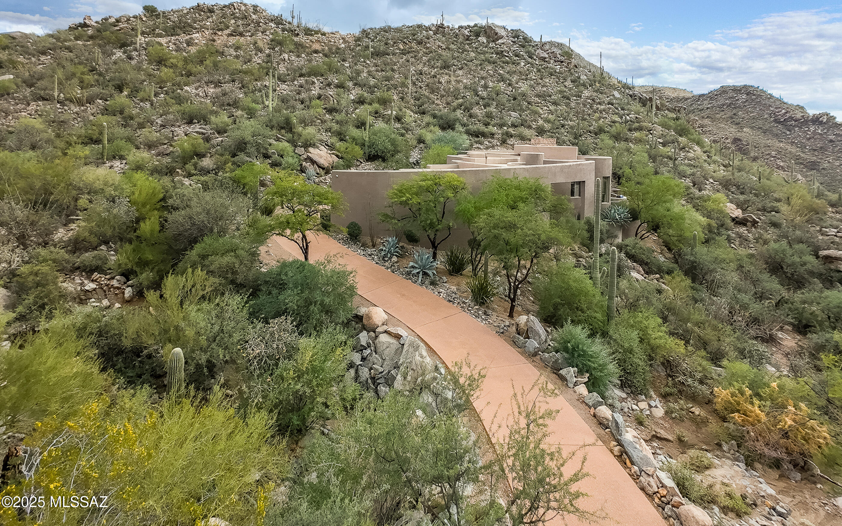 Canyon Pass At Dove Mountain - Residential