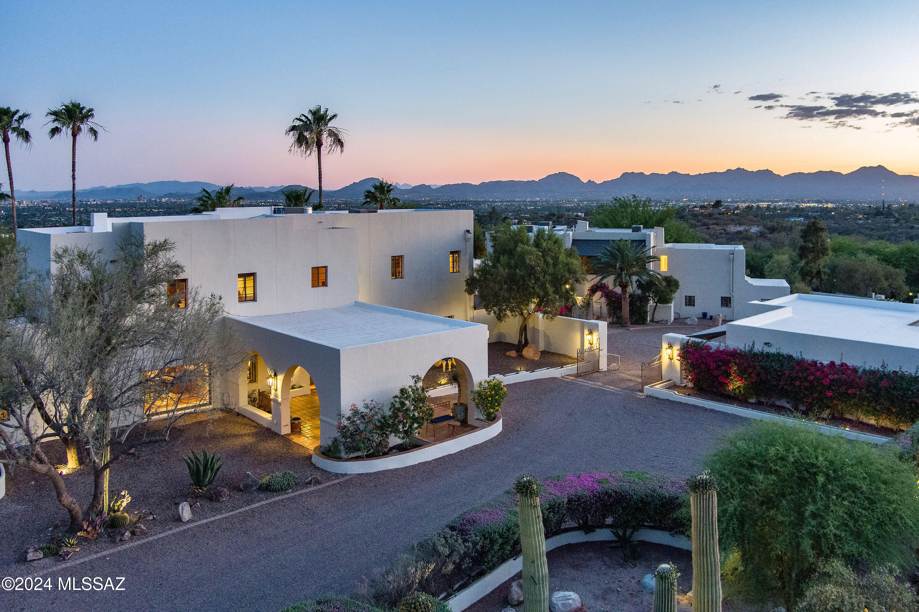 Eleven Arches (1-12) - Residential