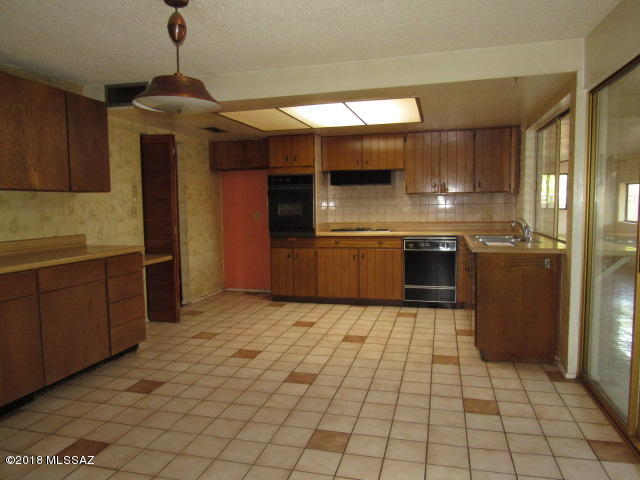Carriage Hill NO. 5 (525-595) - Residential
