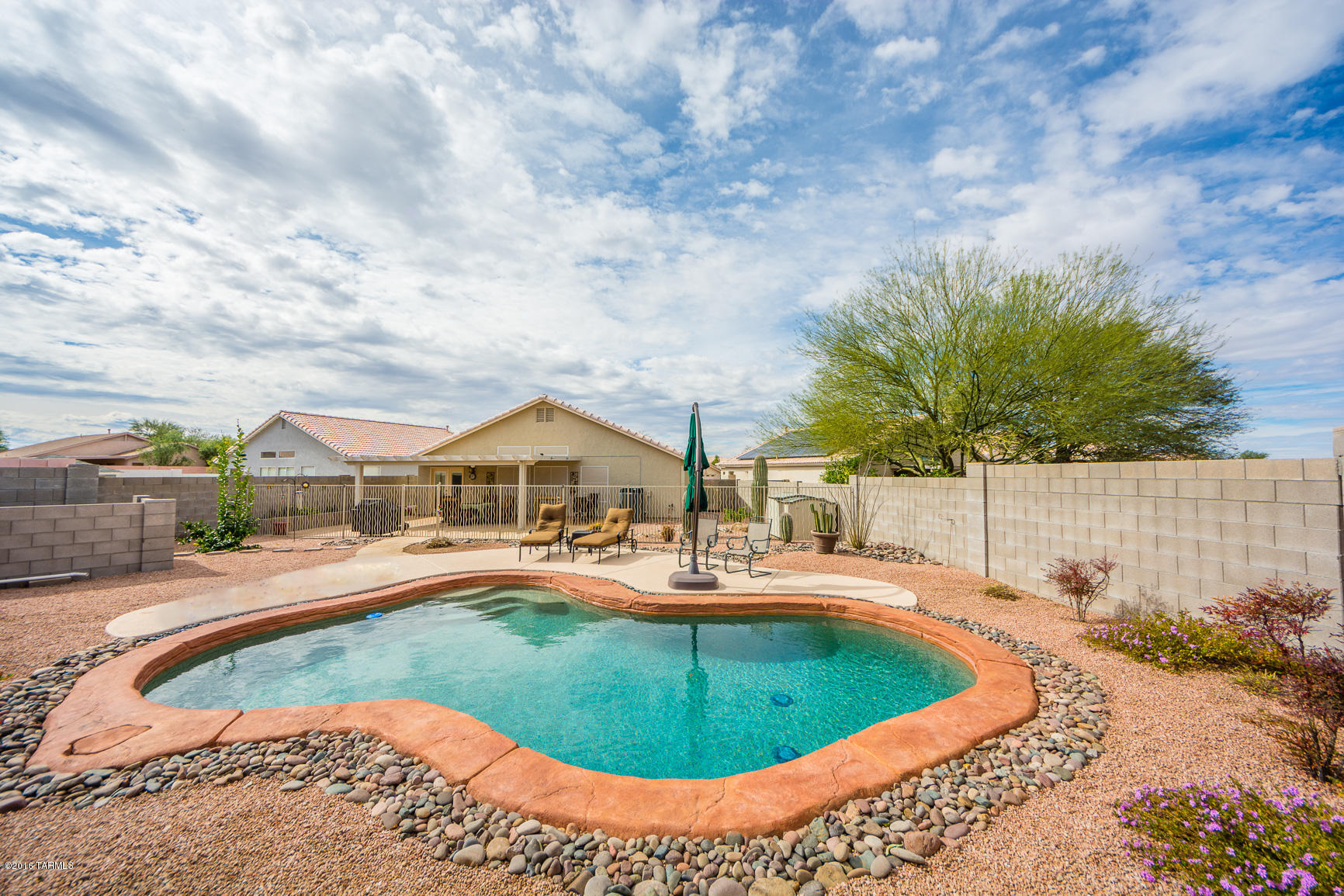 Hacienda Del Oro (1-879) - Residential