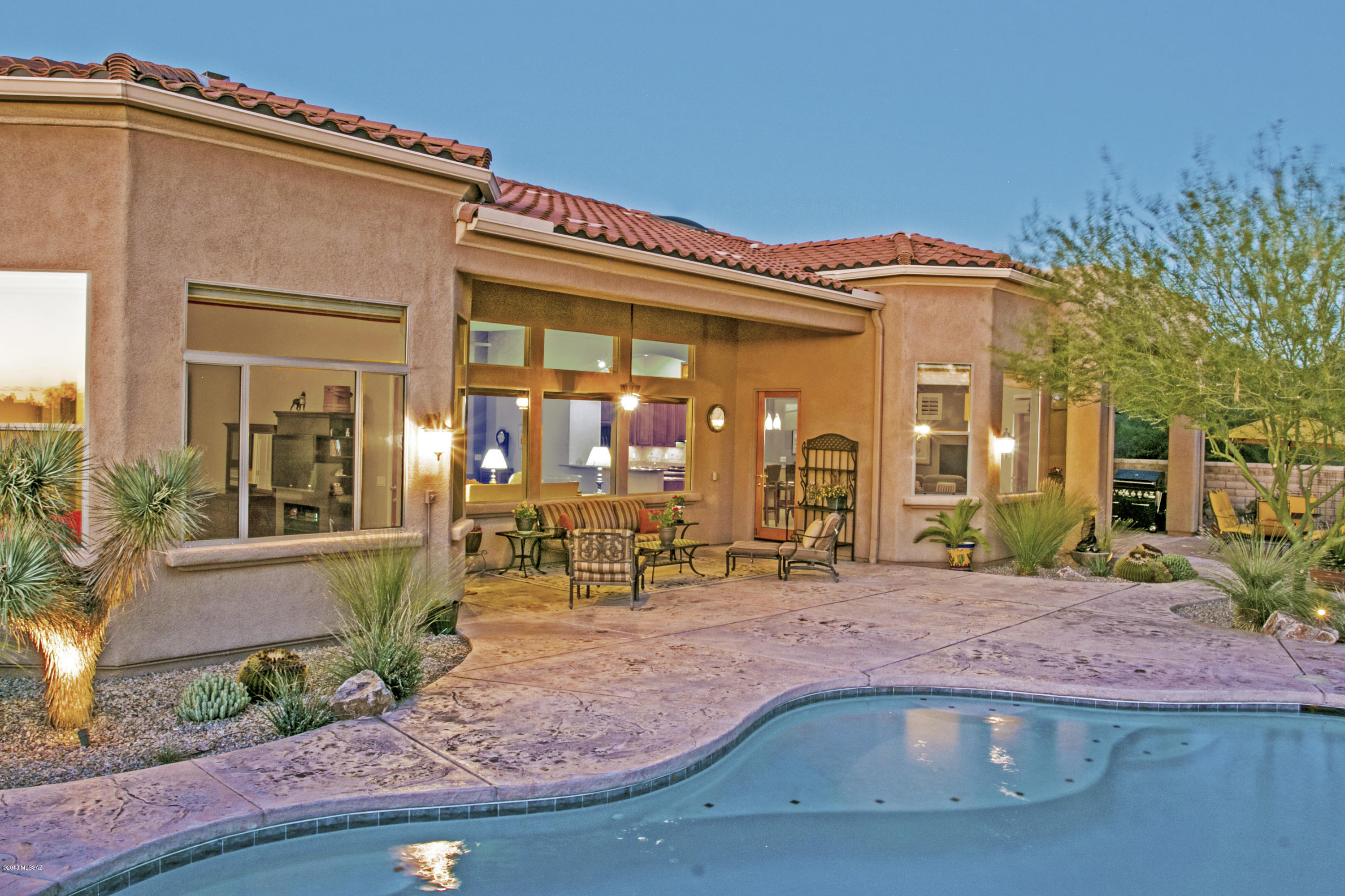 Dos Lagos at Dove Mountain (1-91) - Residential