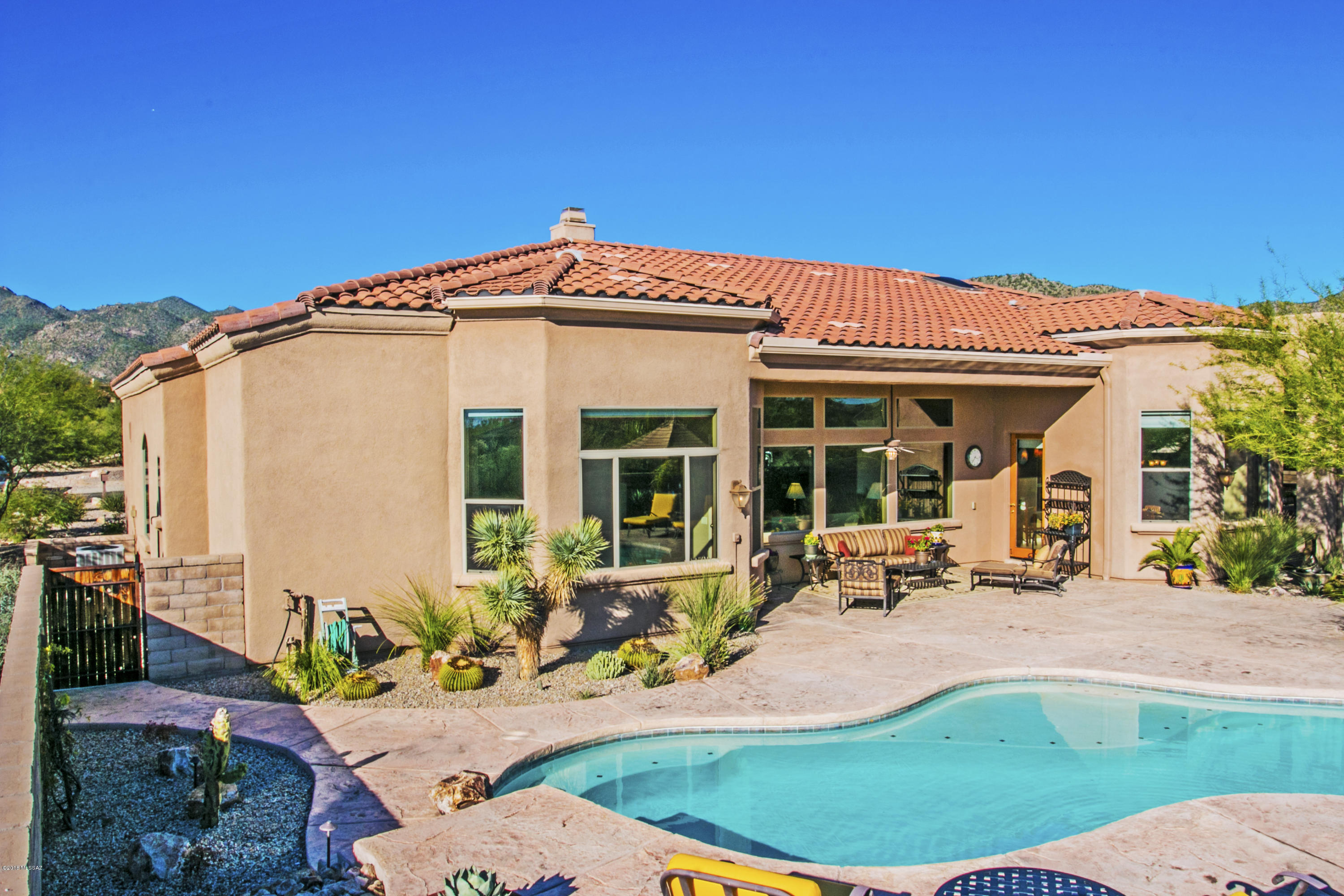 Dos Lagos at Dove Mountain (1-91) - Residential