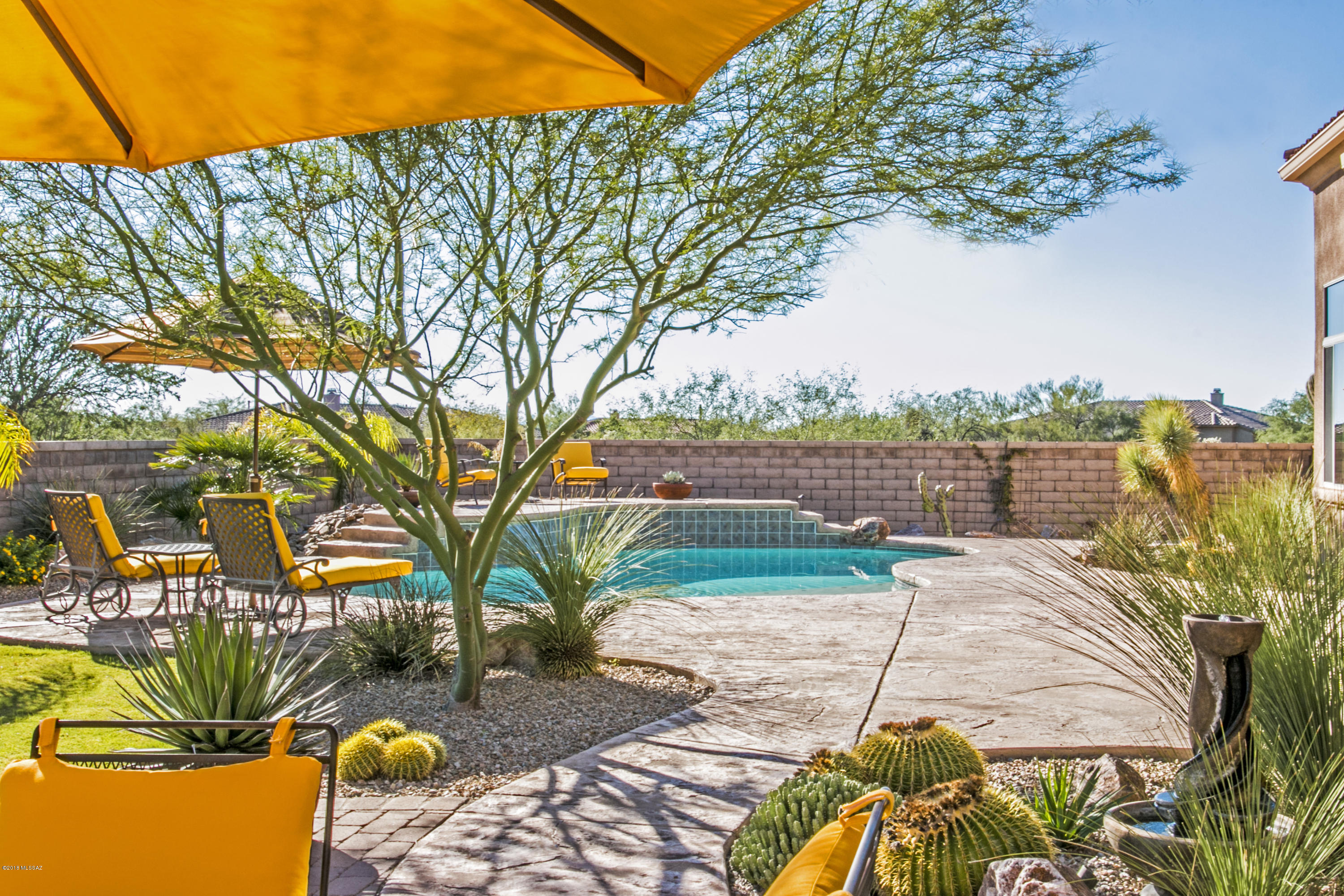 Dos Lagos at Dove Mountain (1-91) - Residential