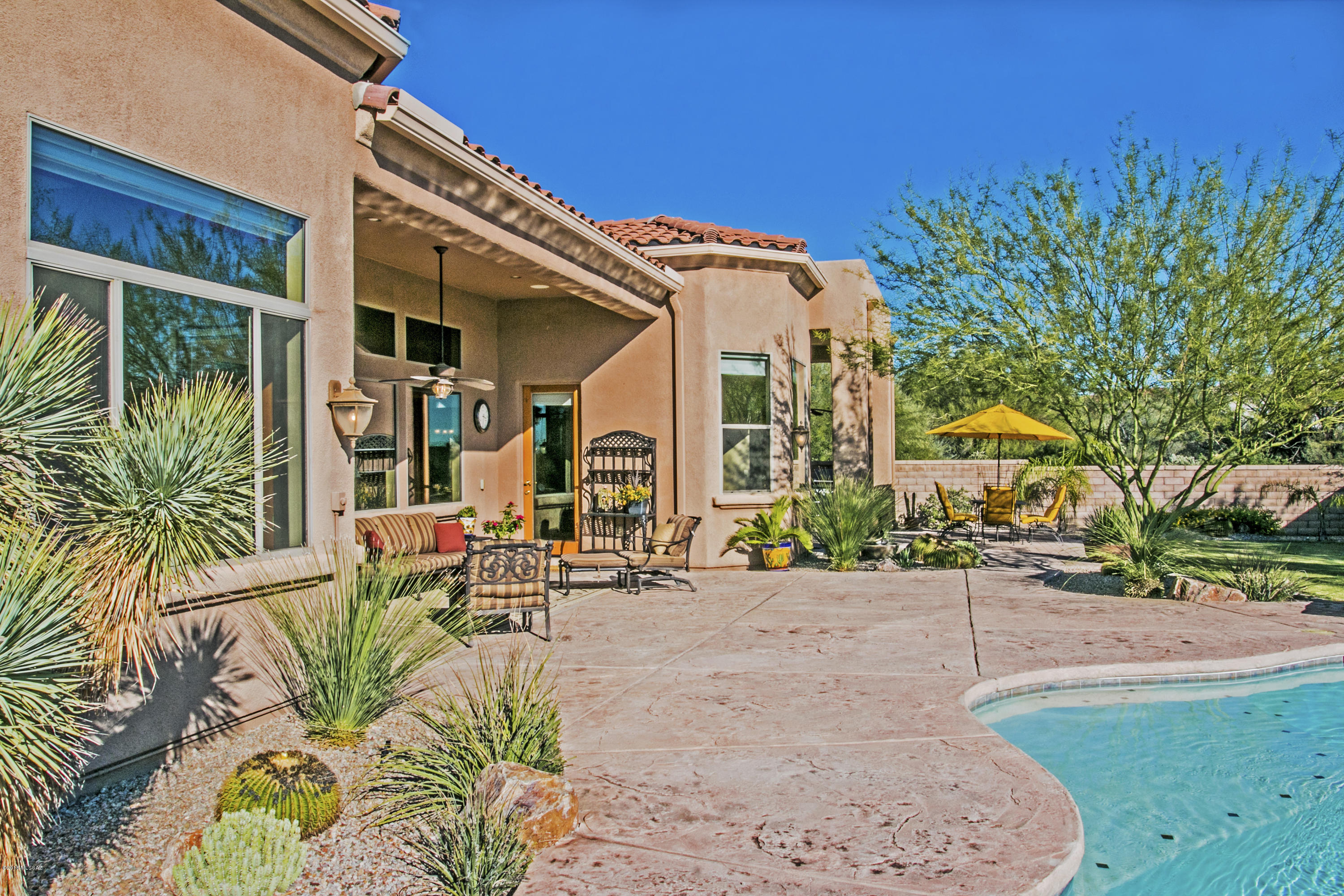 Dos Lagos at Dove Mountain (1-91) - Residential