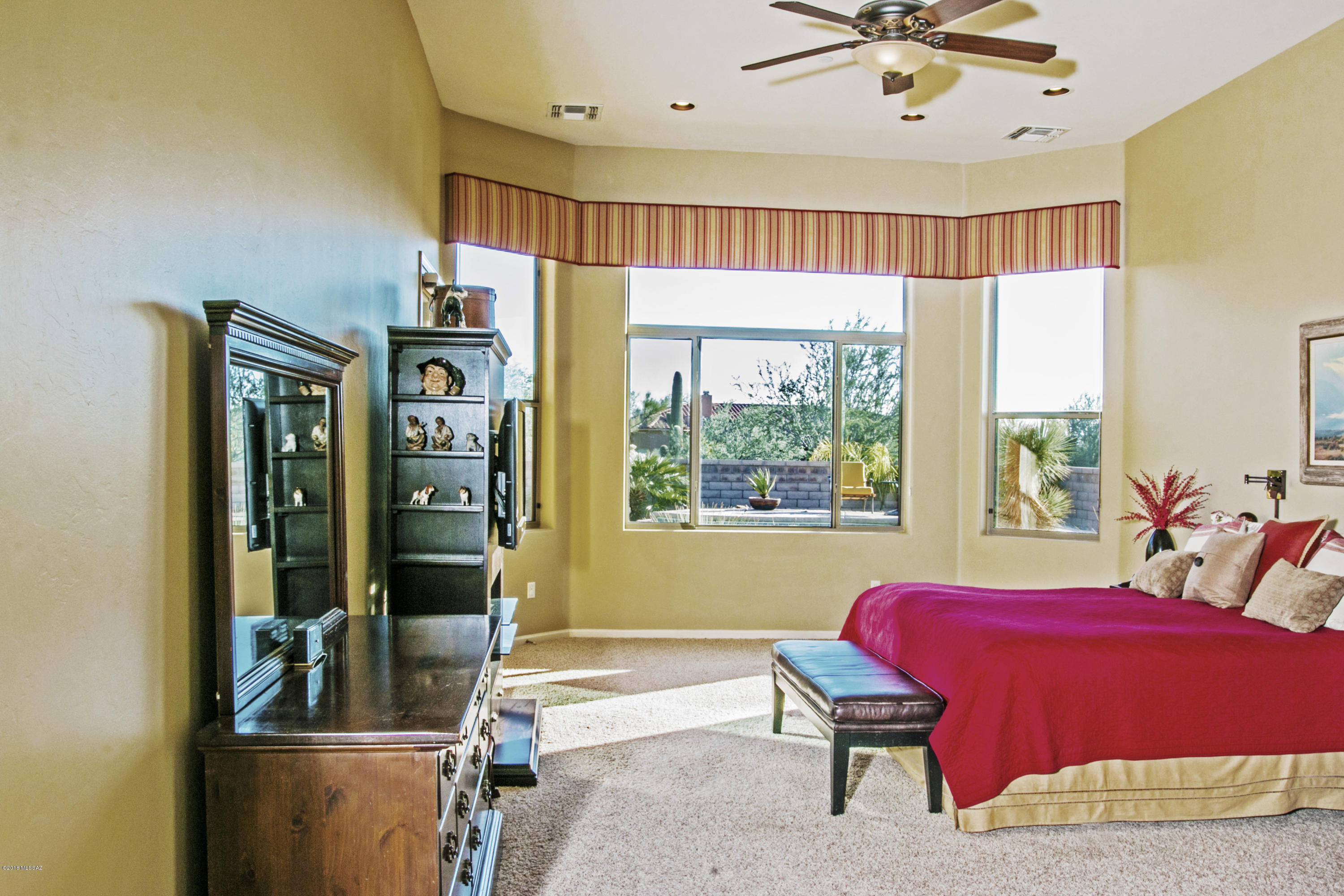 Dos Lagos at Dove Mountain (1-91) - Residential
