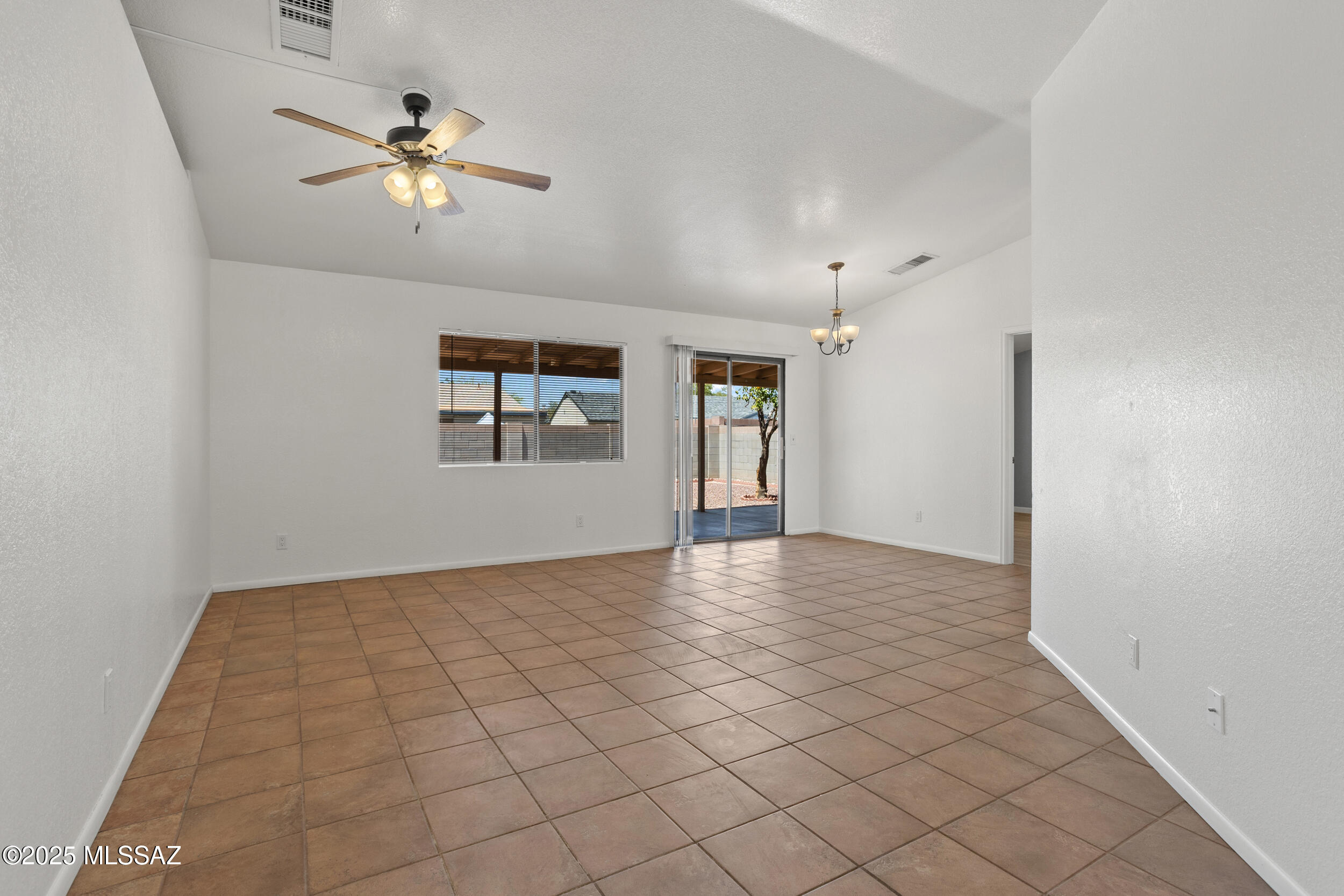 2843 W Sandbrook Lane