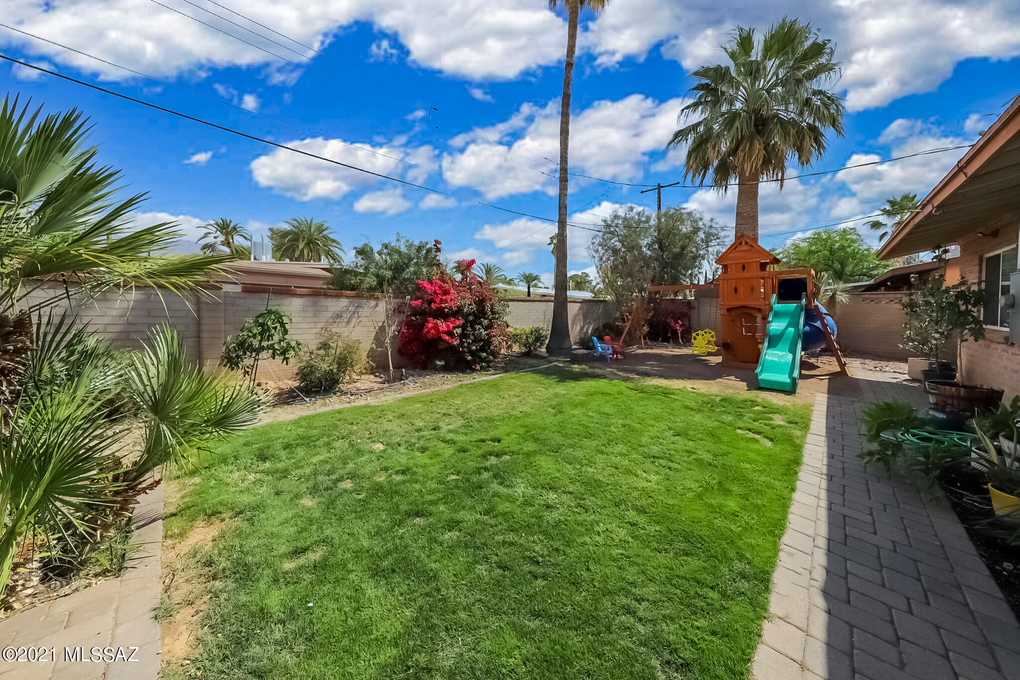 San Fernando Village - Residential