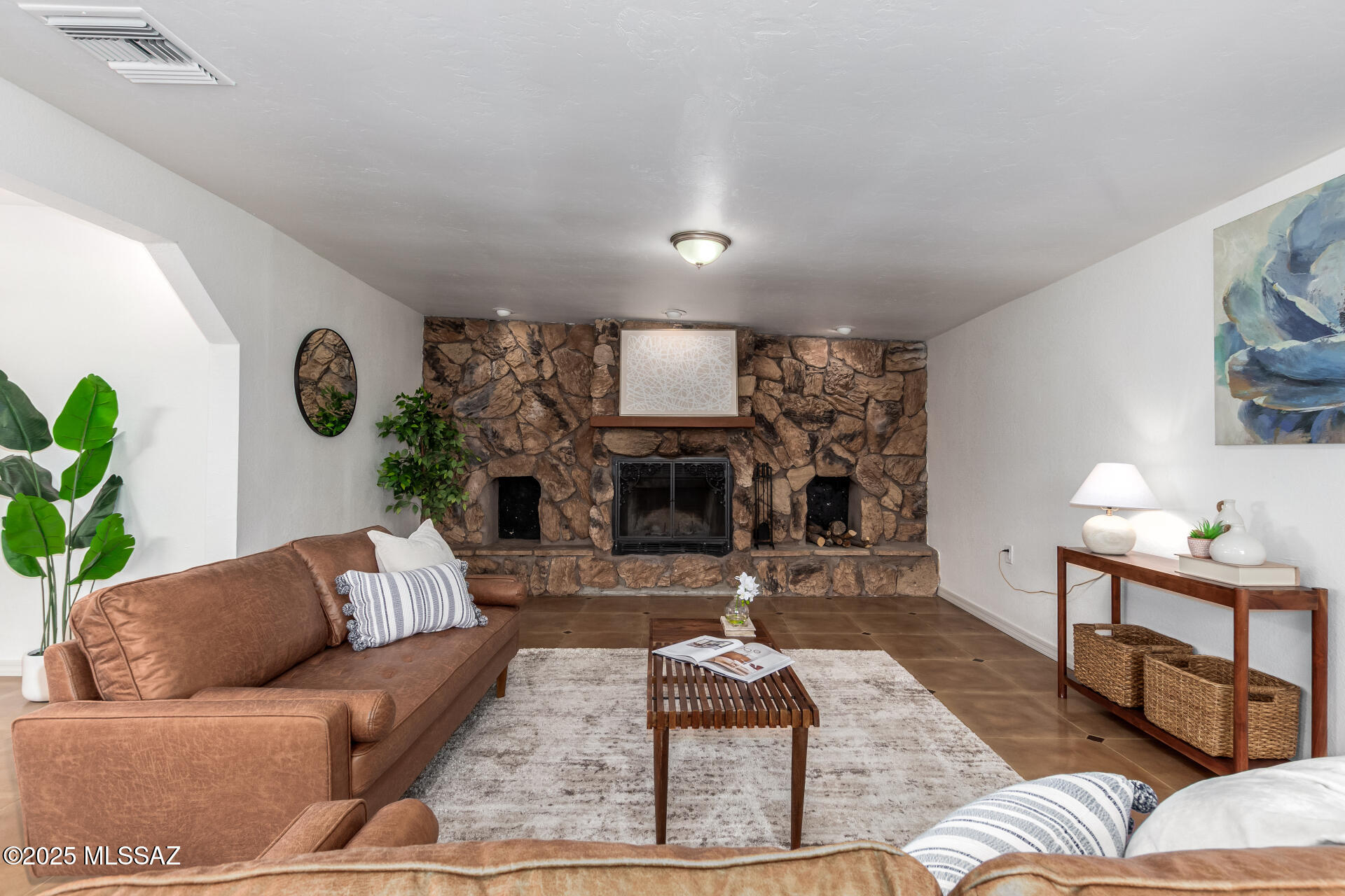 3004 W Gina Place