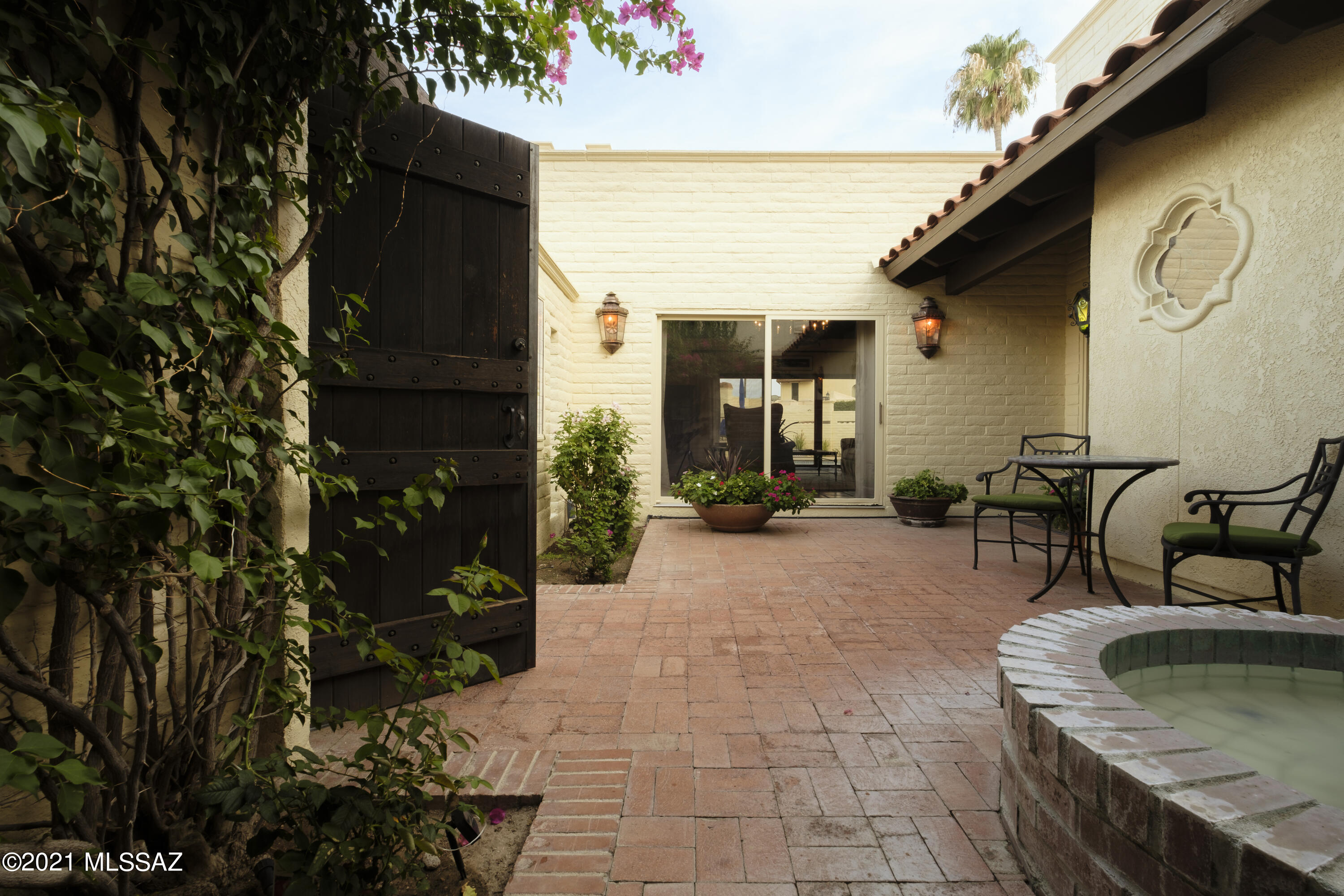 Chapala (Townhouses) - Residential