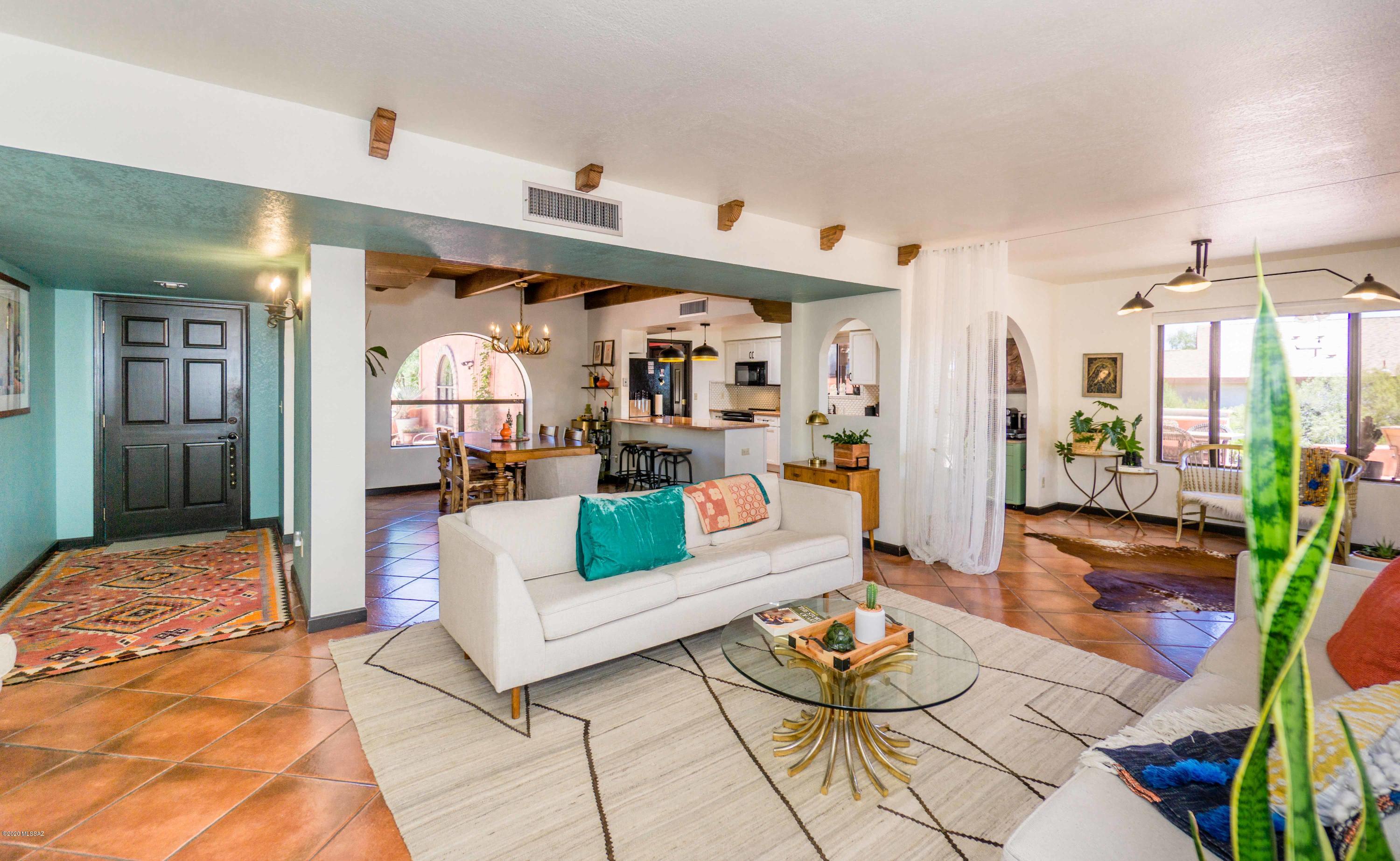 Valle Verde Del Norte (1-100) - Residential