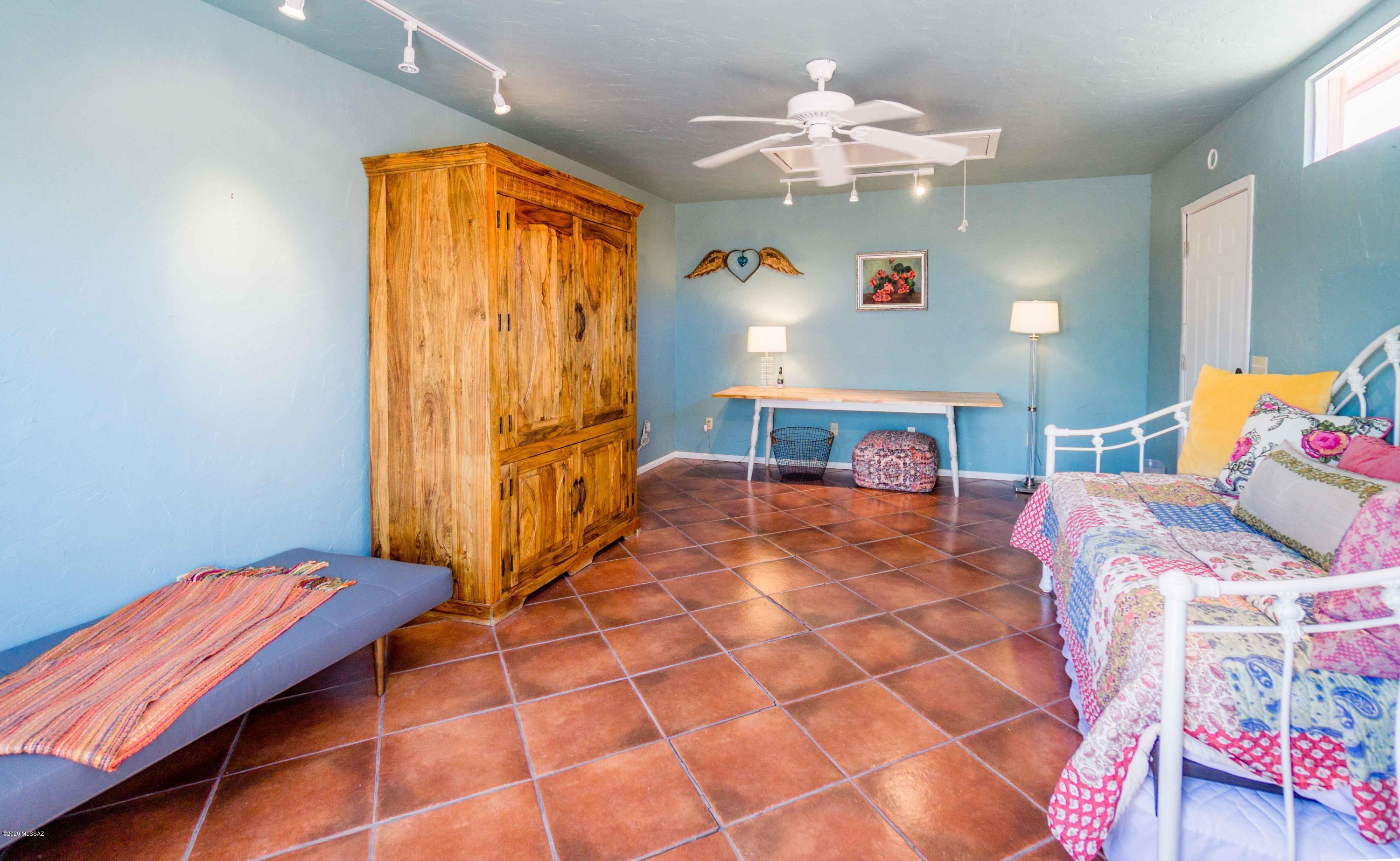 Valle Verde Del Norte (1-100) - Residential