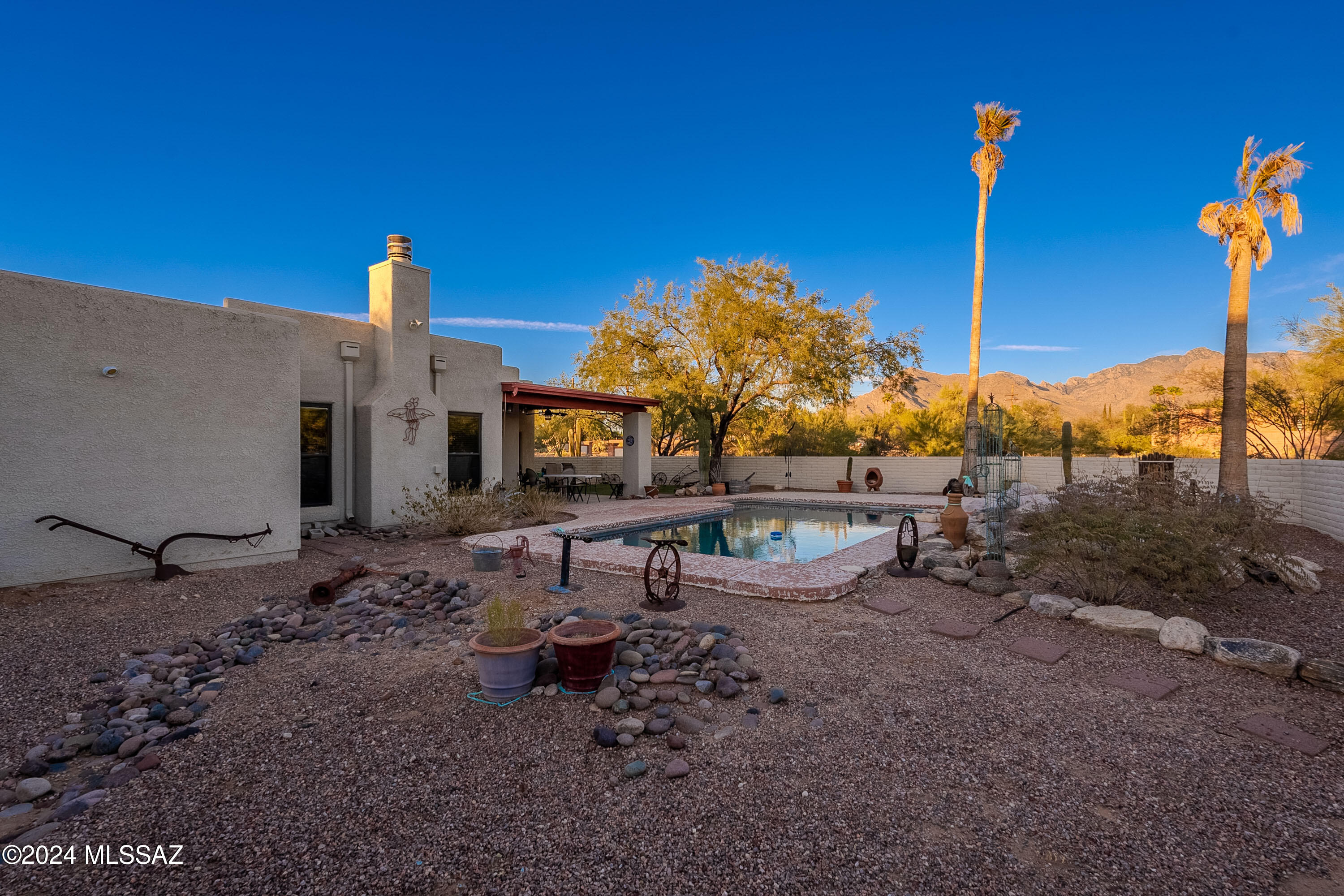 La Mirada (1-8) - Residential