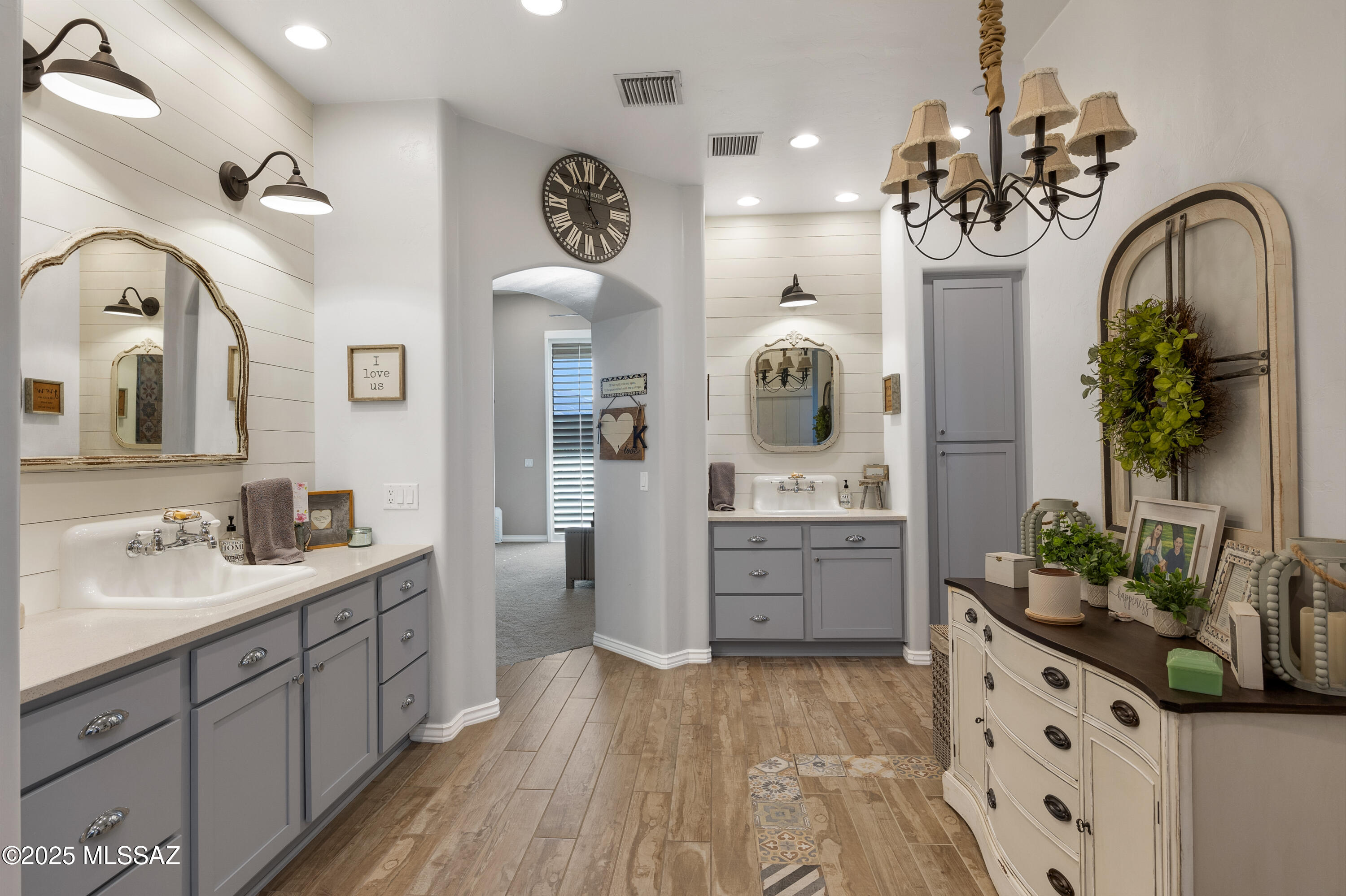 Coyote Ridge (1-109) - Residential