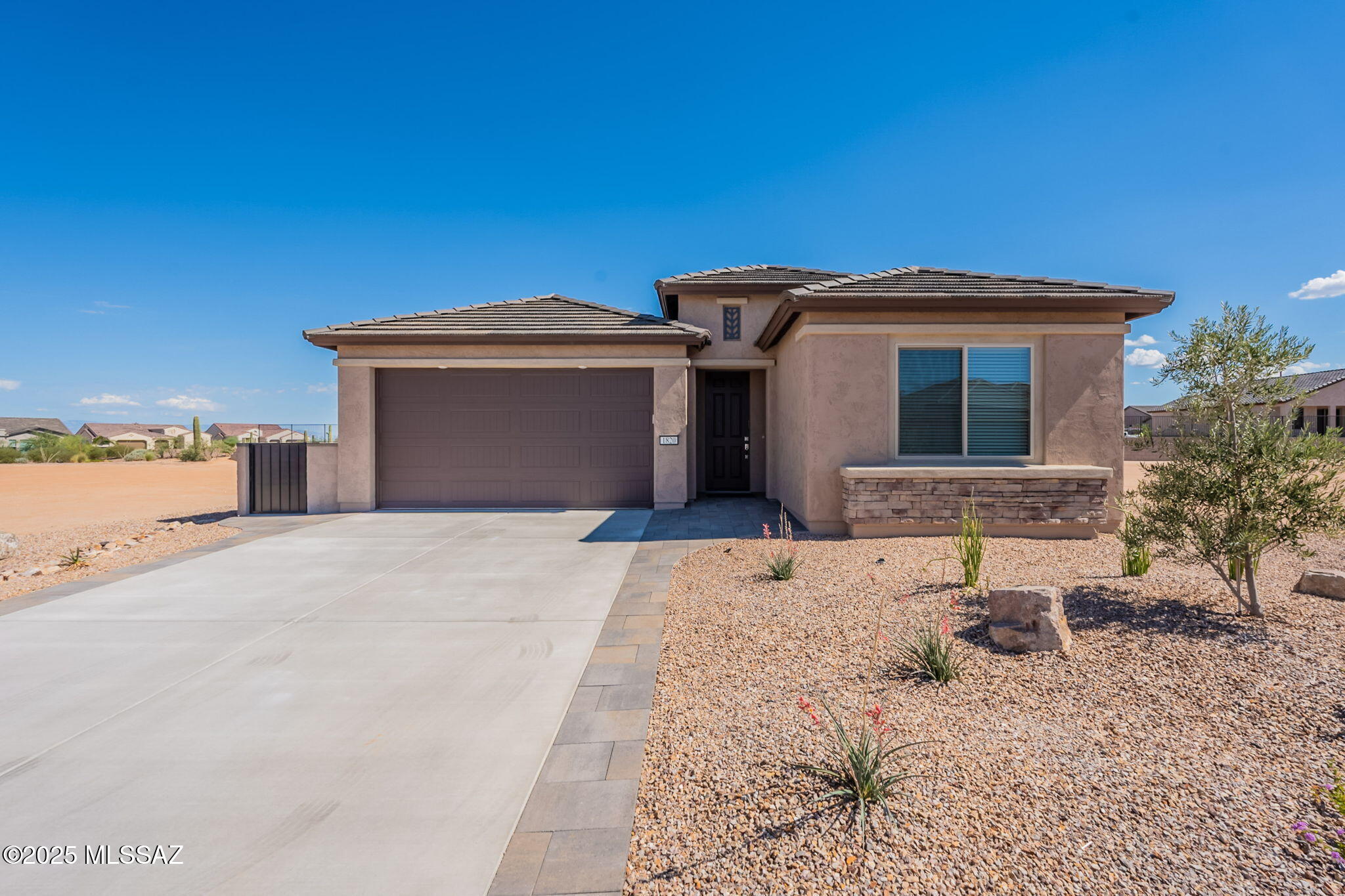 1820 N Banneker Lane