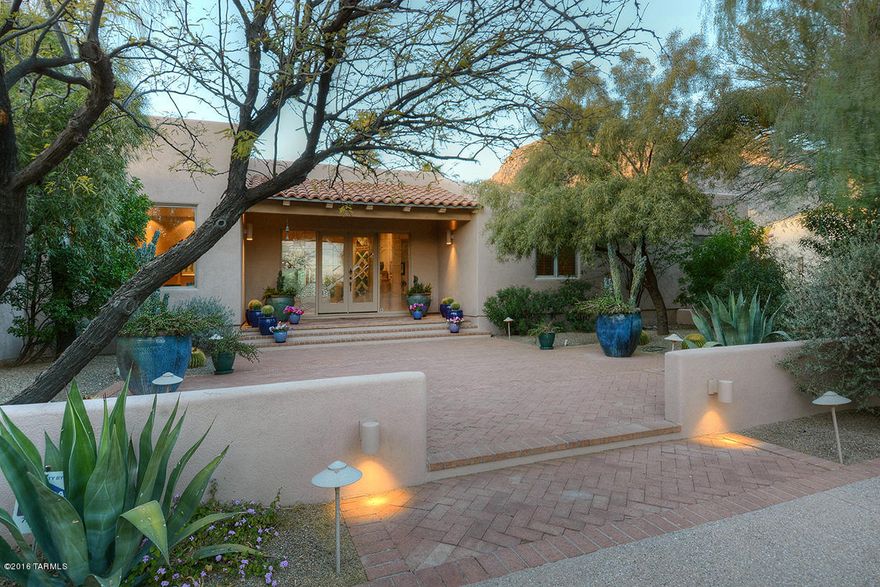 STUNNING SOFT CONTEMPORARY ON A VERY PRIVATE HOMESITE IN PRESTIGIOUS
GATED COBBLESTONE W/ MAGNIFICENT MOUNTAIN VIEWS,LUSHLY LANDSCAPED FRONT ENTRY, 
EXQUISITE LIVING RM W/HIGH CEILINGS, WALLS OF WINDOWS TO
CAPTURE VIEWS, FORMAL DINING RM, GOURMET ISLAND KITCHEN W/GRANITE COUNTERTOPS,BREAKFAST AREA OPENS TO
FAMILY RM W/CHARMING FIREPLACE, EXTENSIVE BUILT IN CABINETS, BEAUTIFUL HARDWOOD FLRS, 4 BEDROOMS (SPLIT PLAN) & 3 BATHS IN MAIN HOUSE(4149 SQ.FT.)
INCLUDES LG MASTER SUITE W/SITTING AREA, LUX BATH, JACUZZI  TUB, WALK-IN CLOSET & PRIVATE ENTRY TO REAR
PATIO + A SEPARATE STUDY/STUDIO,(321 SQ. FT.) FABULOUS BACKYD W/ COVERED PATIO, FENCED GAS HEATED POOL & SPA,FOUNTAIN, GRASS, PLAYARD, BBQ, 3 CAR GARAGE, CIRCULAR DRIVEWAY & VIEWS,VIEWS!FLOOR PLAN LOCATED UNDER PHOTOS,VIRTUAL TOUR.