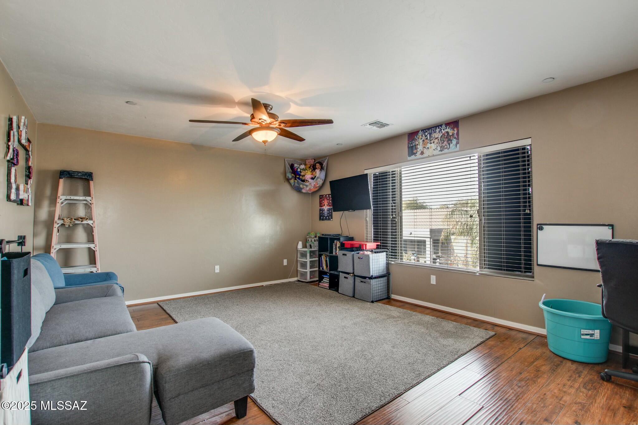 Continental Reserve Blk. 16A (1-111) - Residential