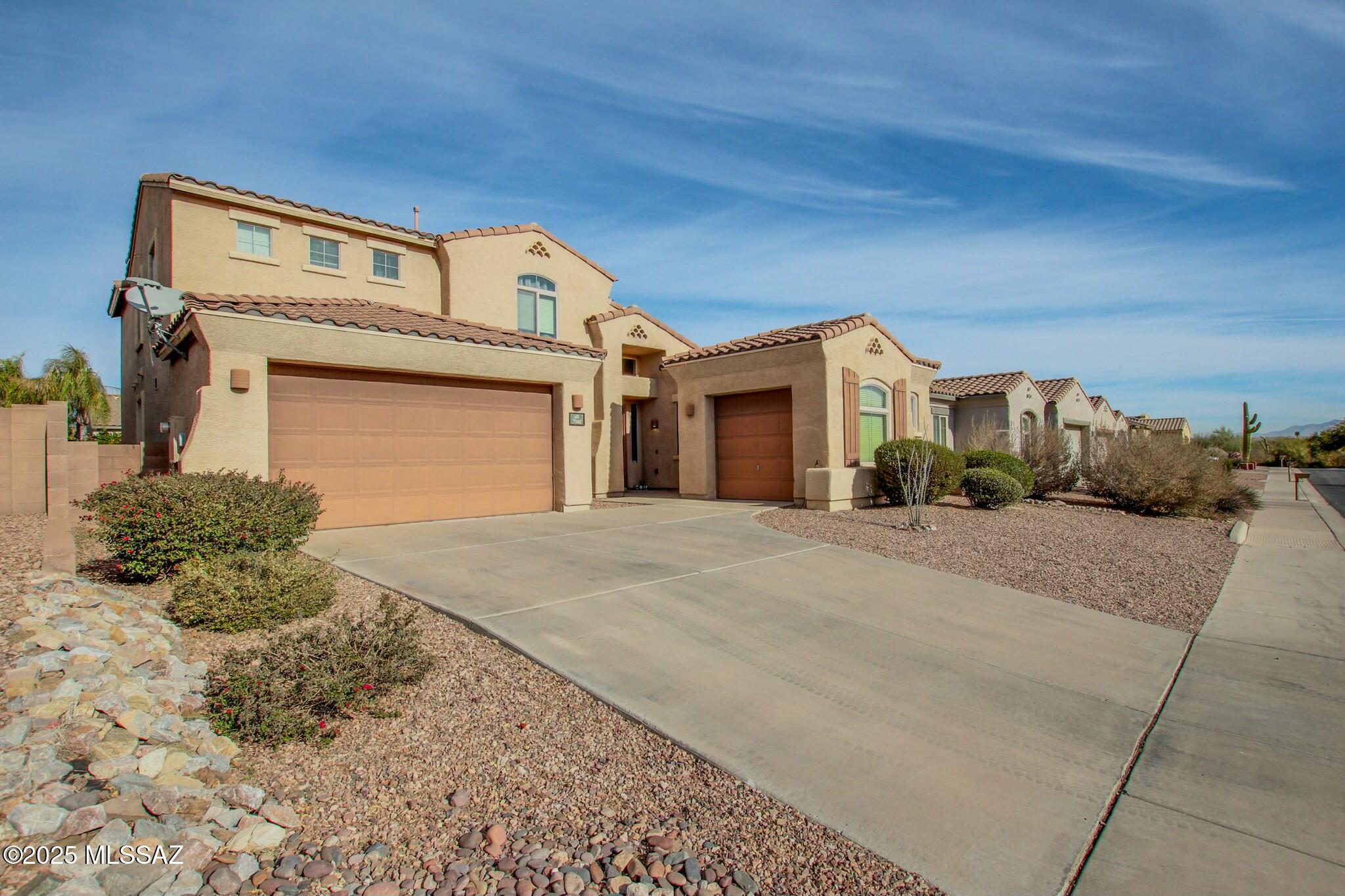 Continental Reserve Blk. 16A (1-111) - Residential