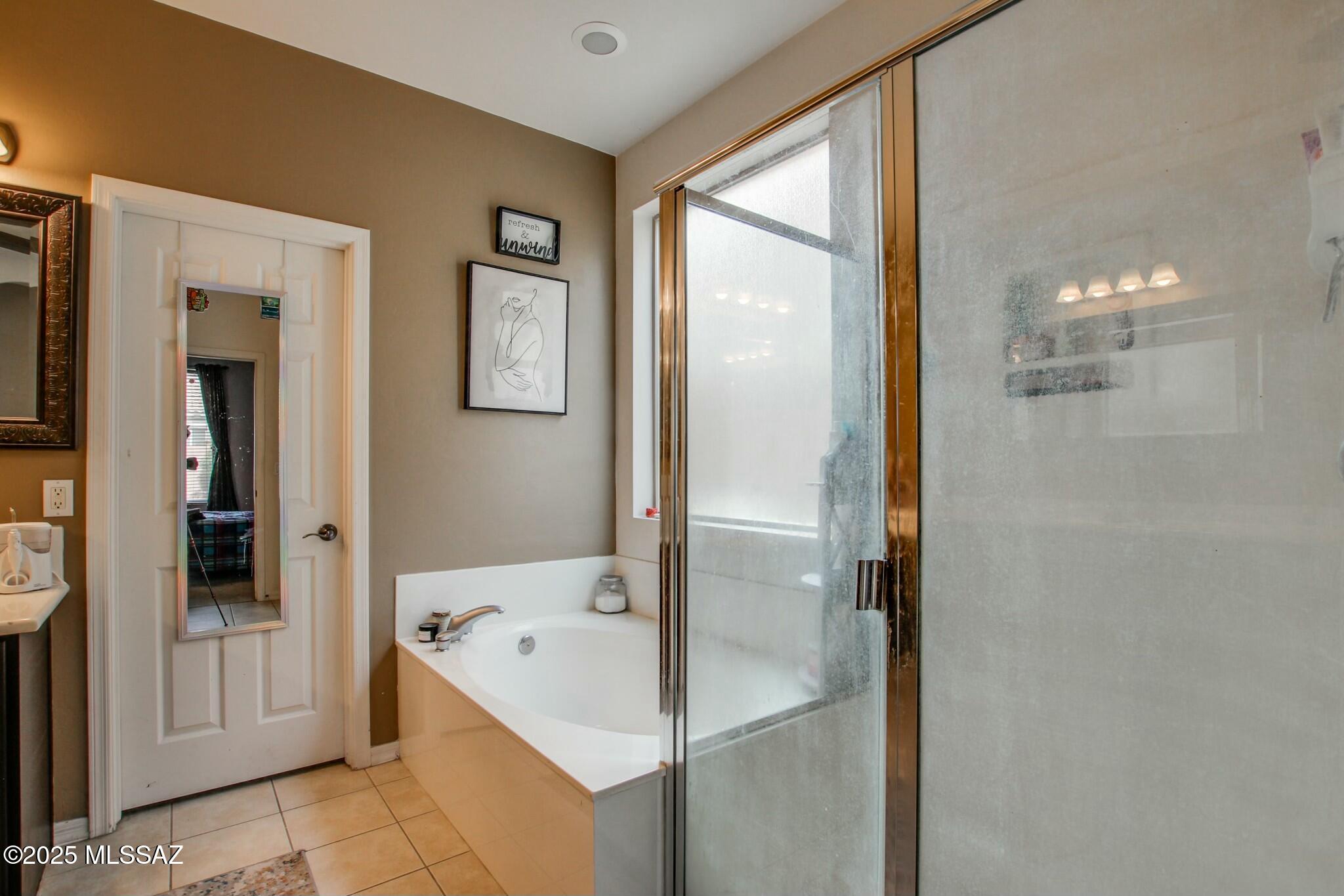 Continental Reserve Blk. 16A (1-111) - Residential