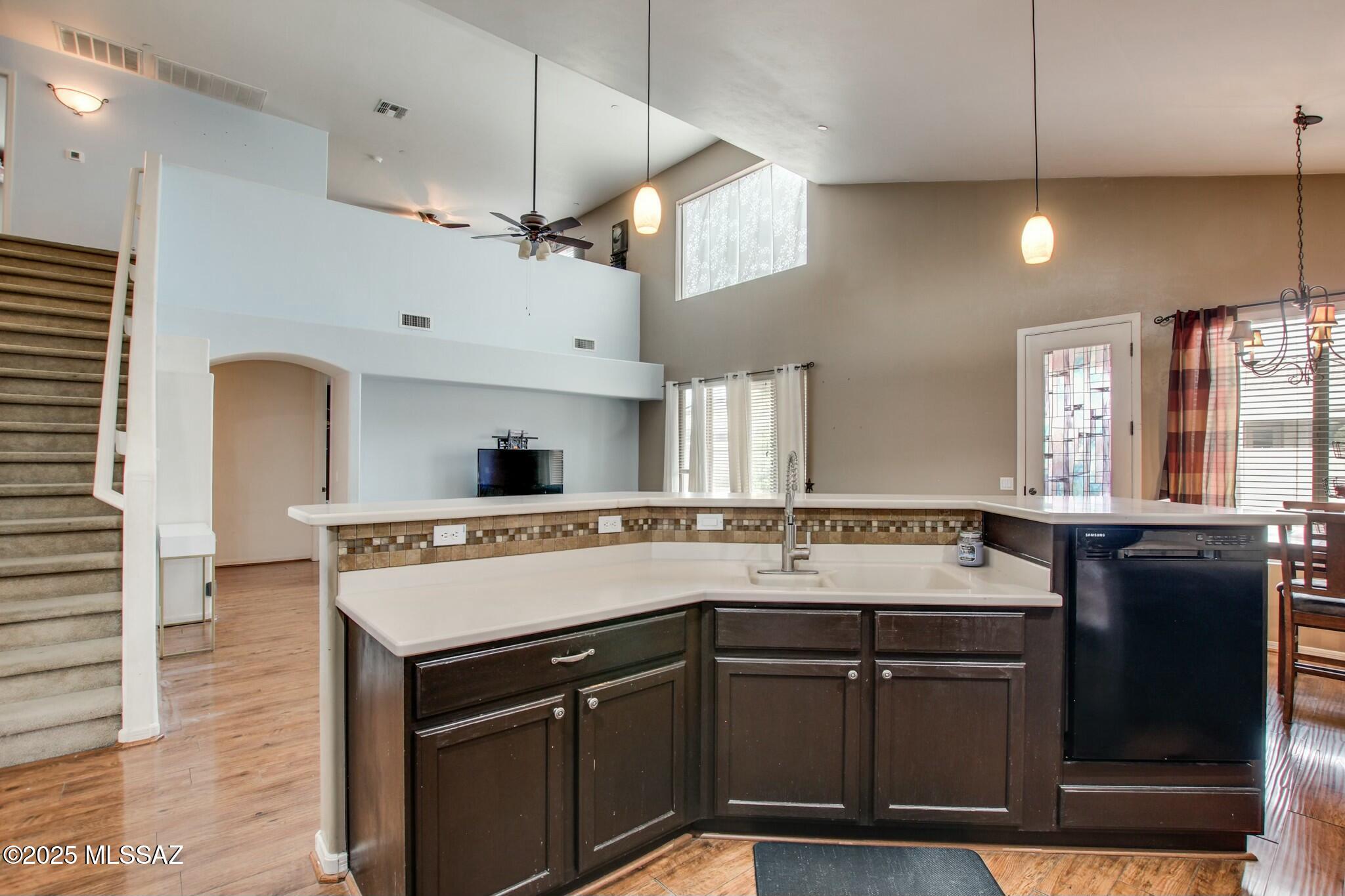 Continental Reserve Blk. 16A (1-111) - Residential