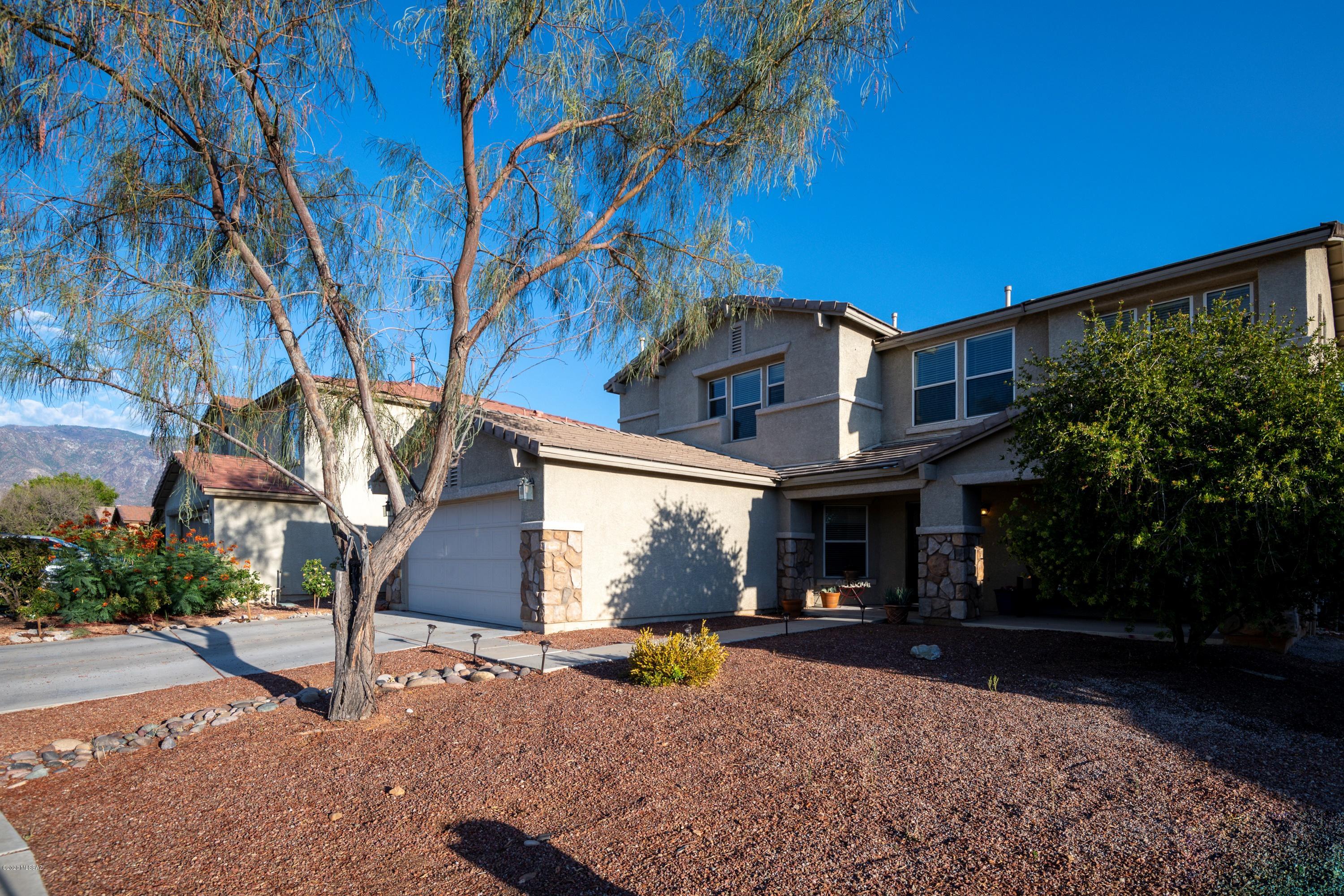 Black Horse (1-411) - Residential