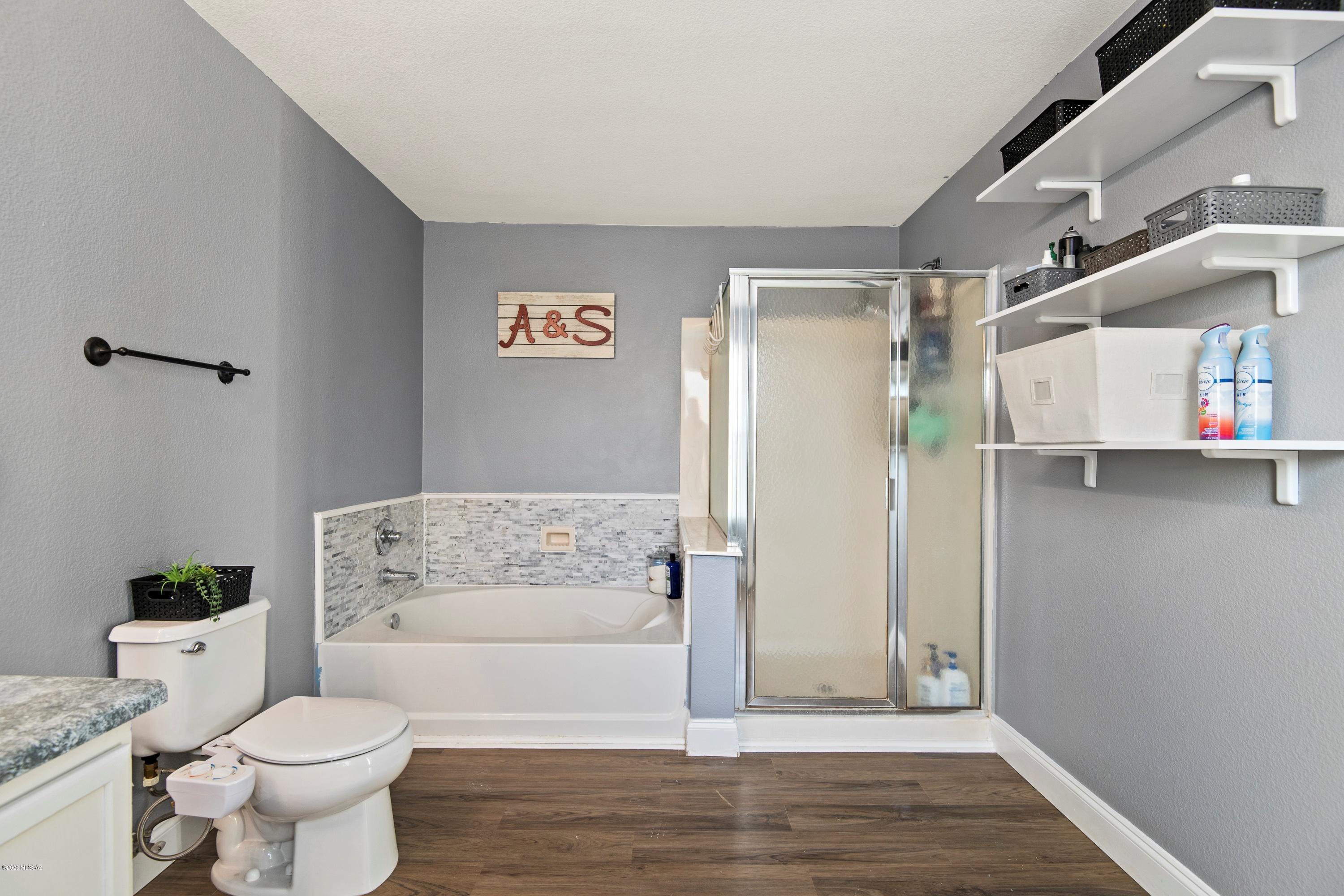 Black Horse (1-411) - Residential
