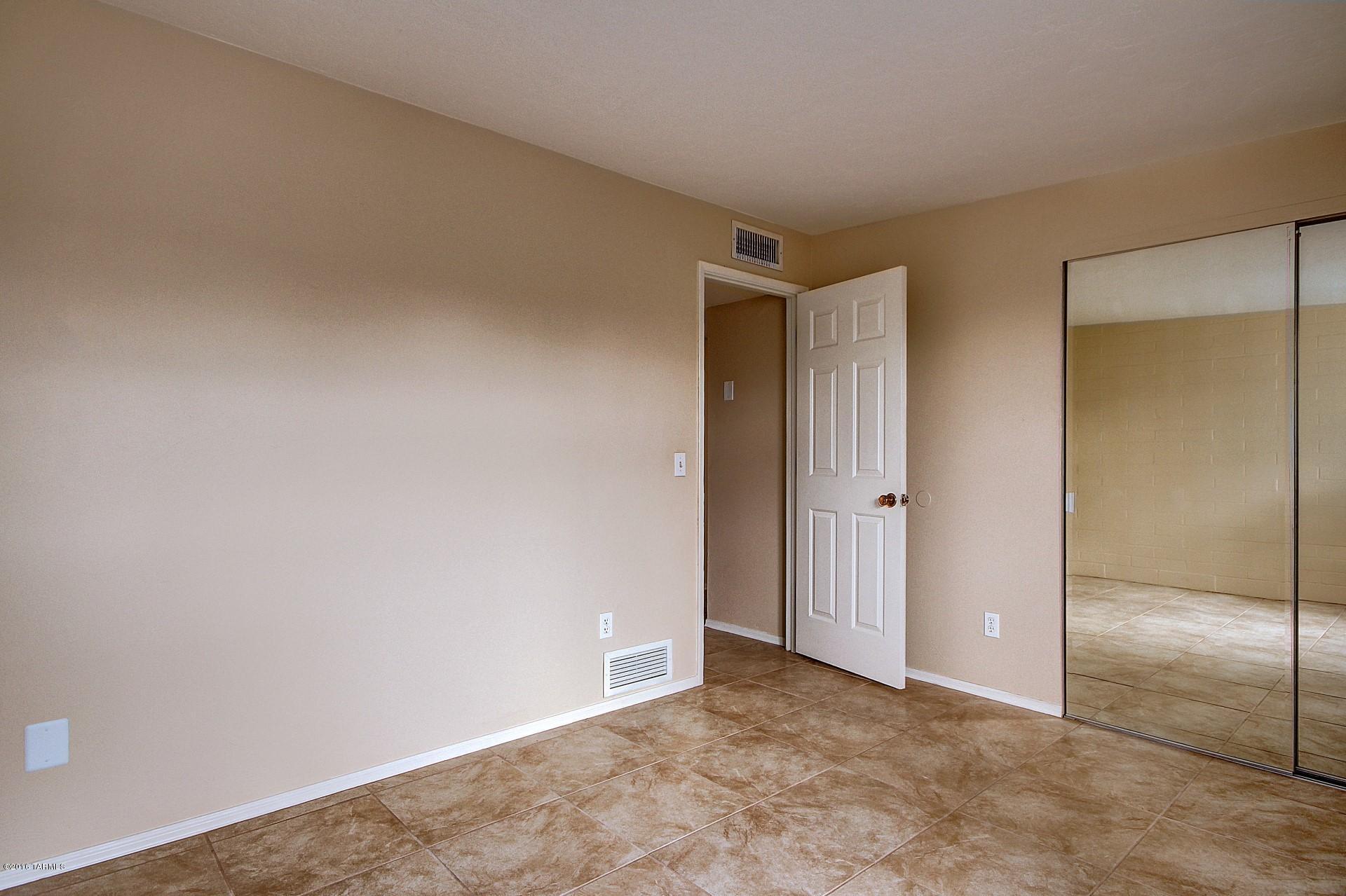 Palm Grove Clusters (1-7) - Residential