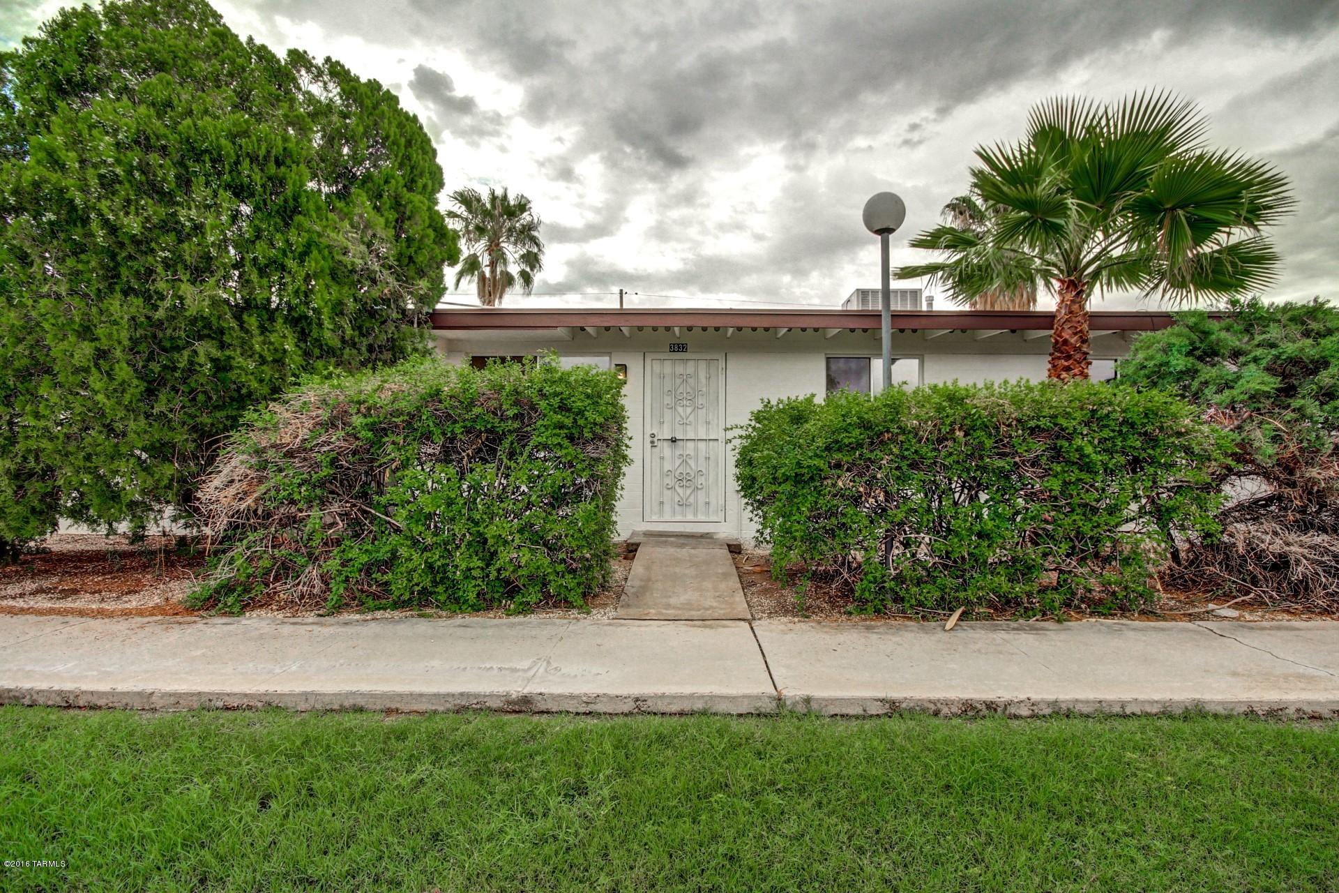 Palm Grove Clusters (1-7) - Residential