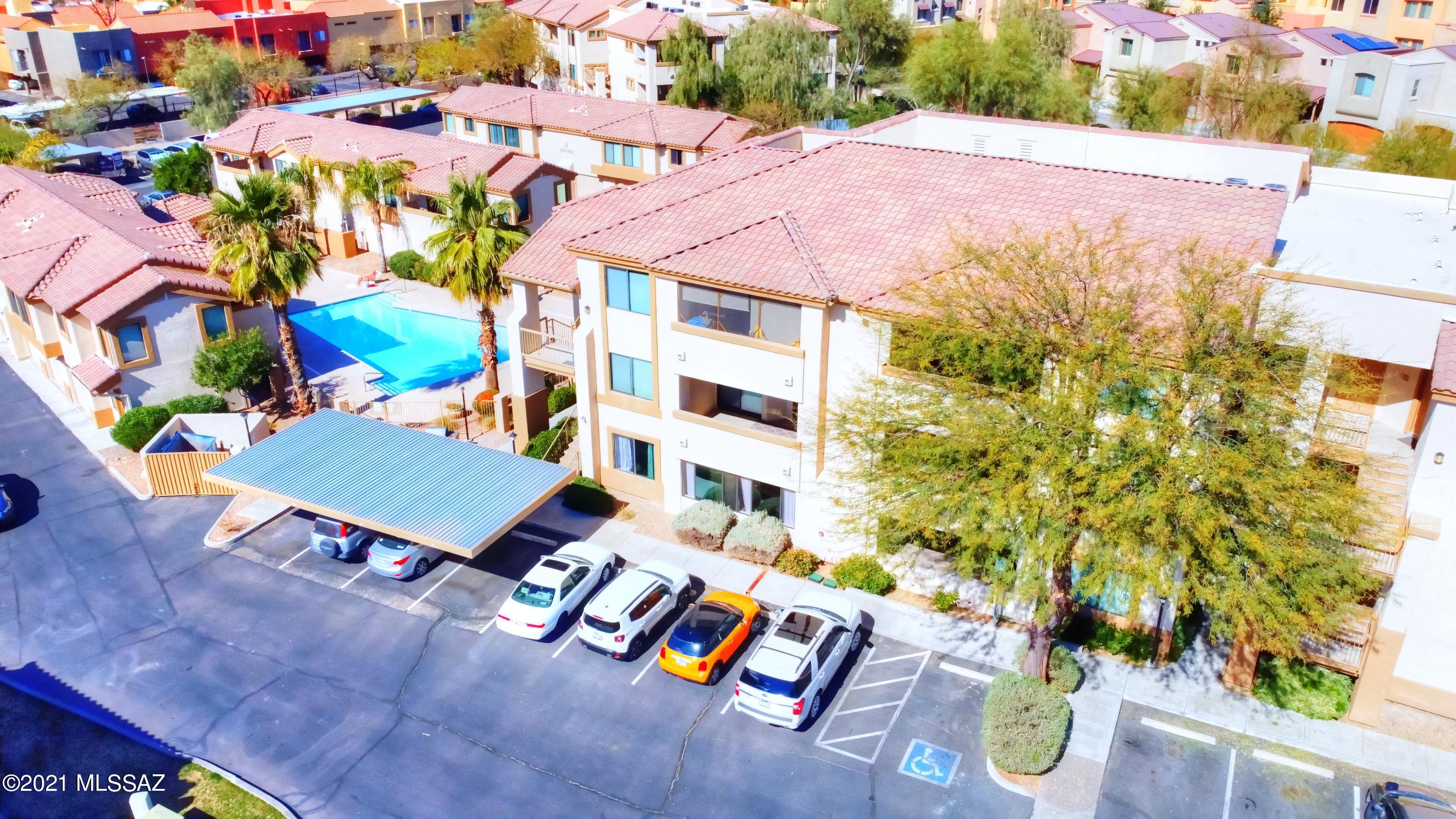 Villas at Hacienda Del Sol - Residential