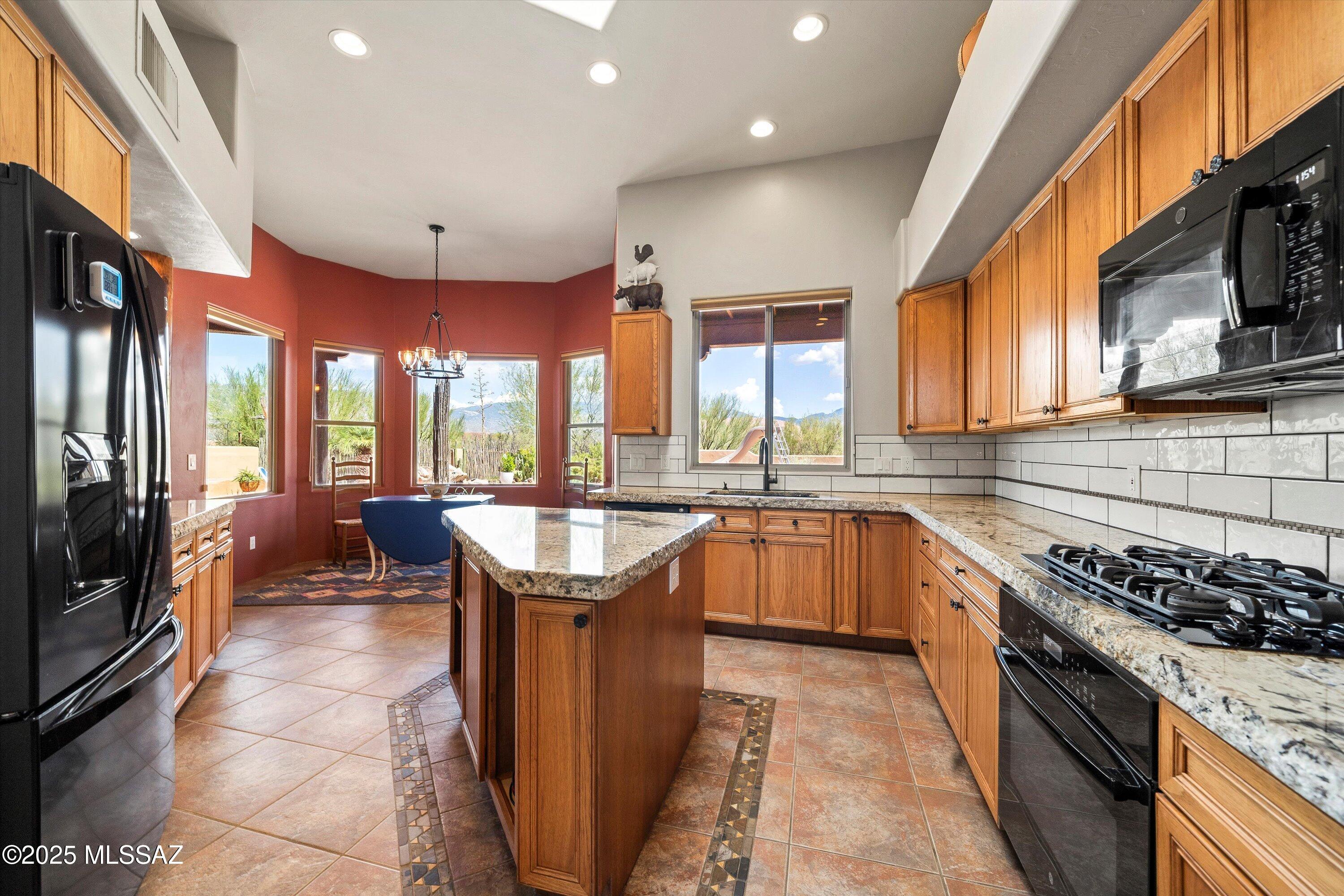 Coyote Creek (1-395) - Residential